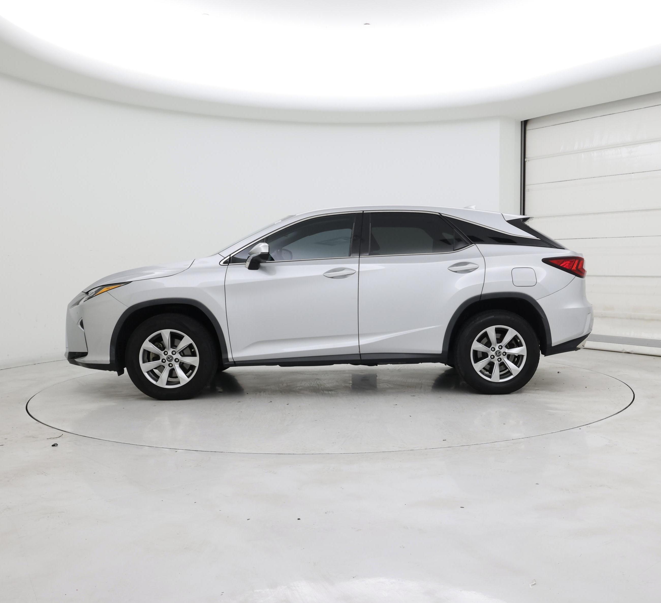 Thumbnail: 2019 Lexus RX - 3