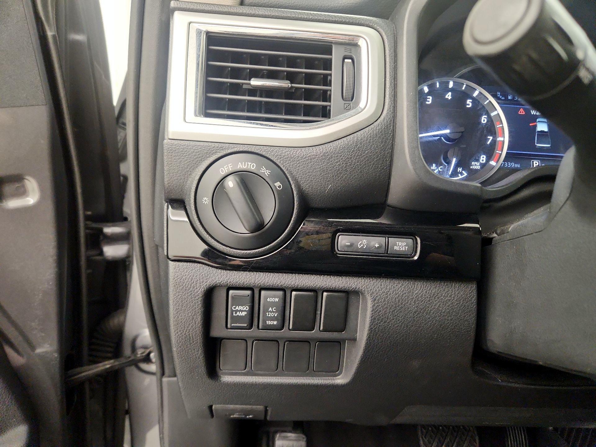 Thumbnail: 2020 Nissan Titan - 13