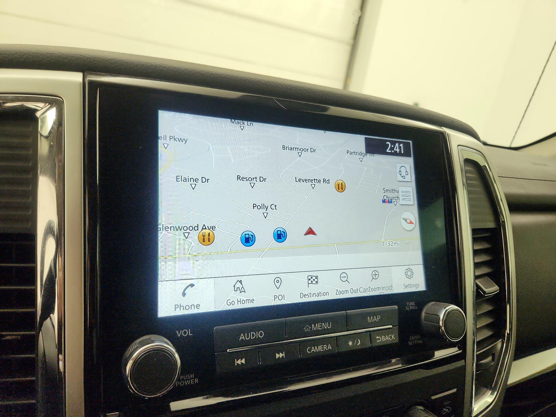 Thumbnail: 2020 Nissan Titan - 14