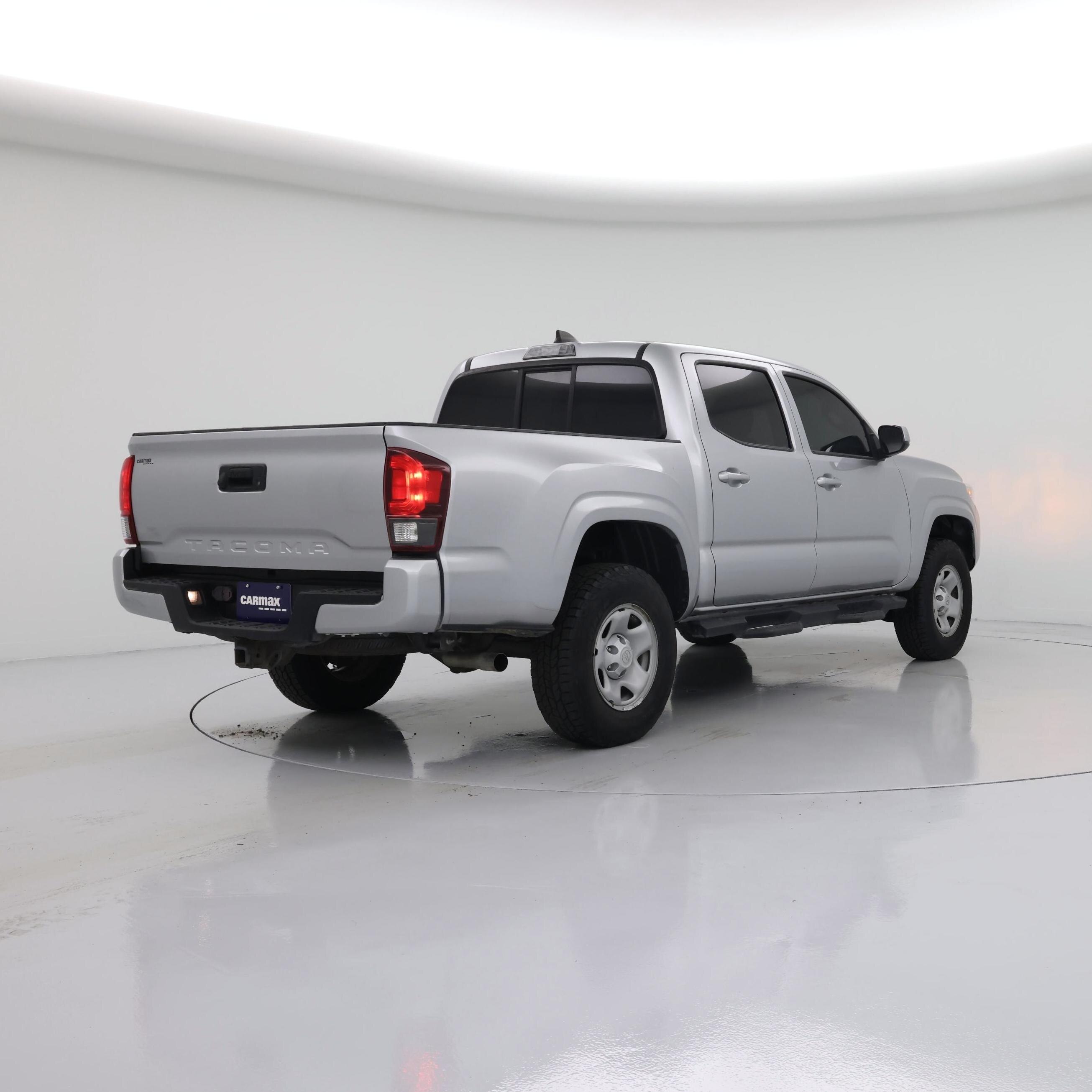 Thumbnail: 2023 Toyota Tacoma - 8