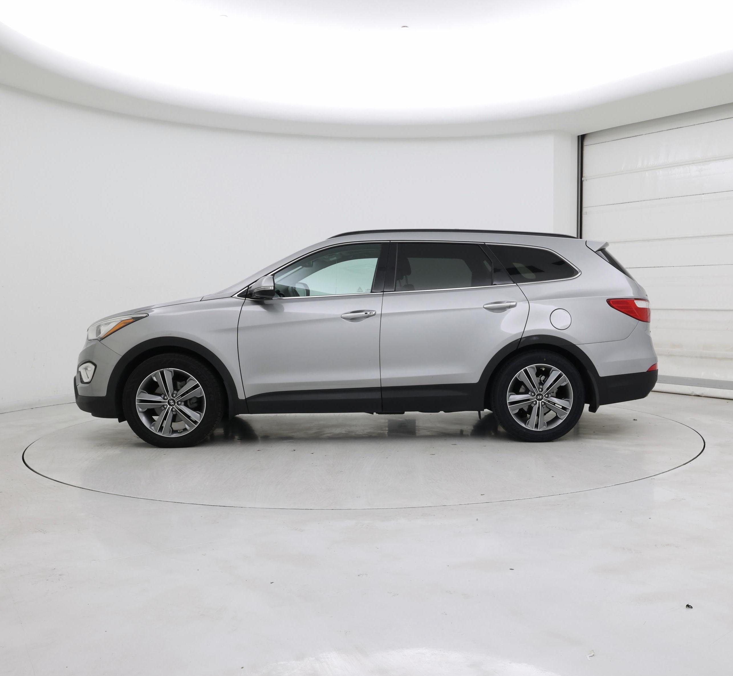 Thumbnail: 2015 Hyundai Santa Fe - 3