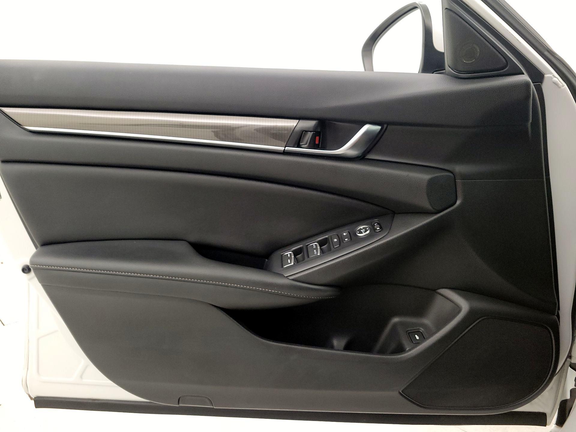 Thumbnail: 2020 Honda Accord - 12