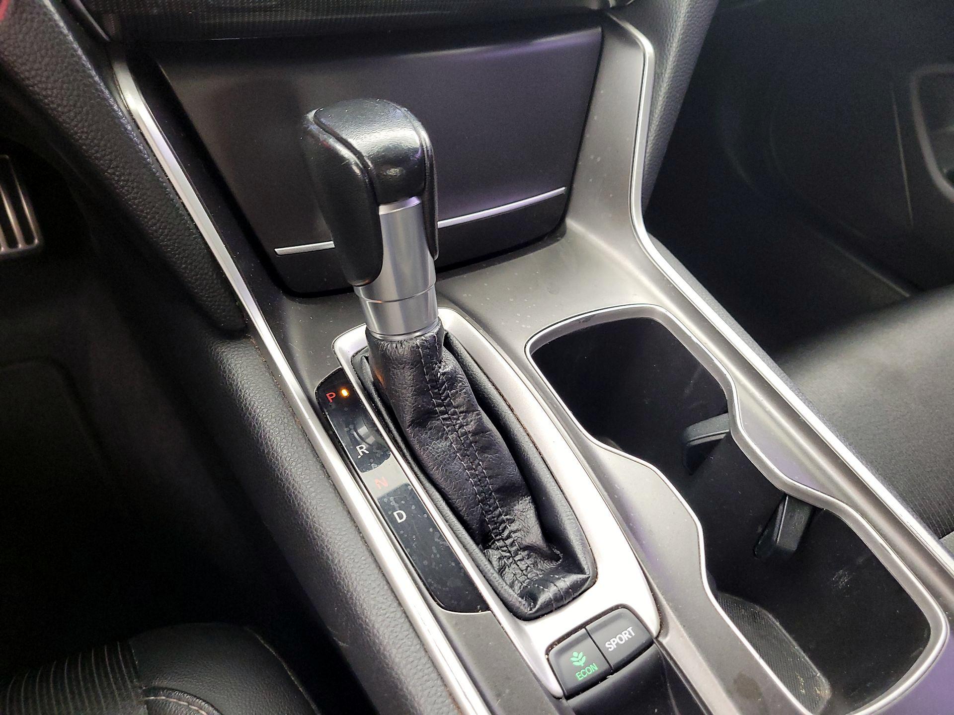 Thumbnail: 2020 Honda Accord - 17