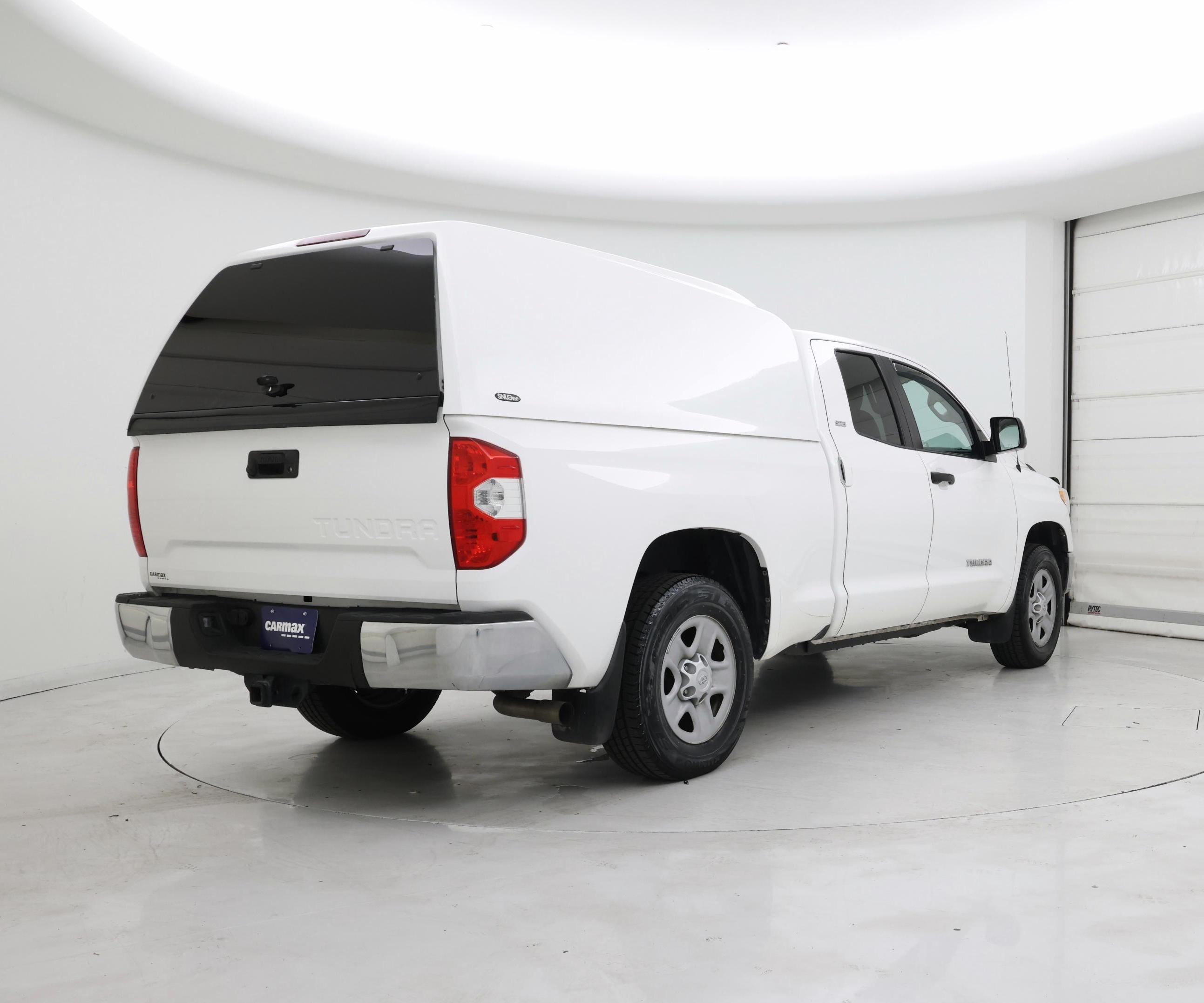 Thumbnail: 2016 Toyota Tundra - 8