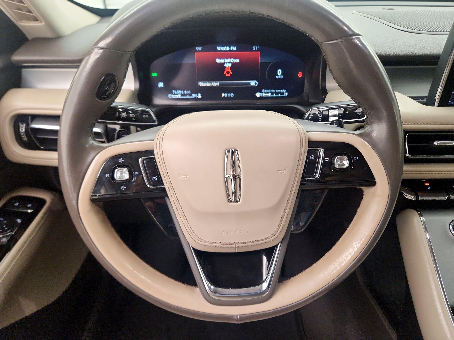 Thumbnail: 2021 Lincoln Aviator - 10