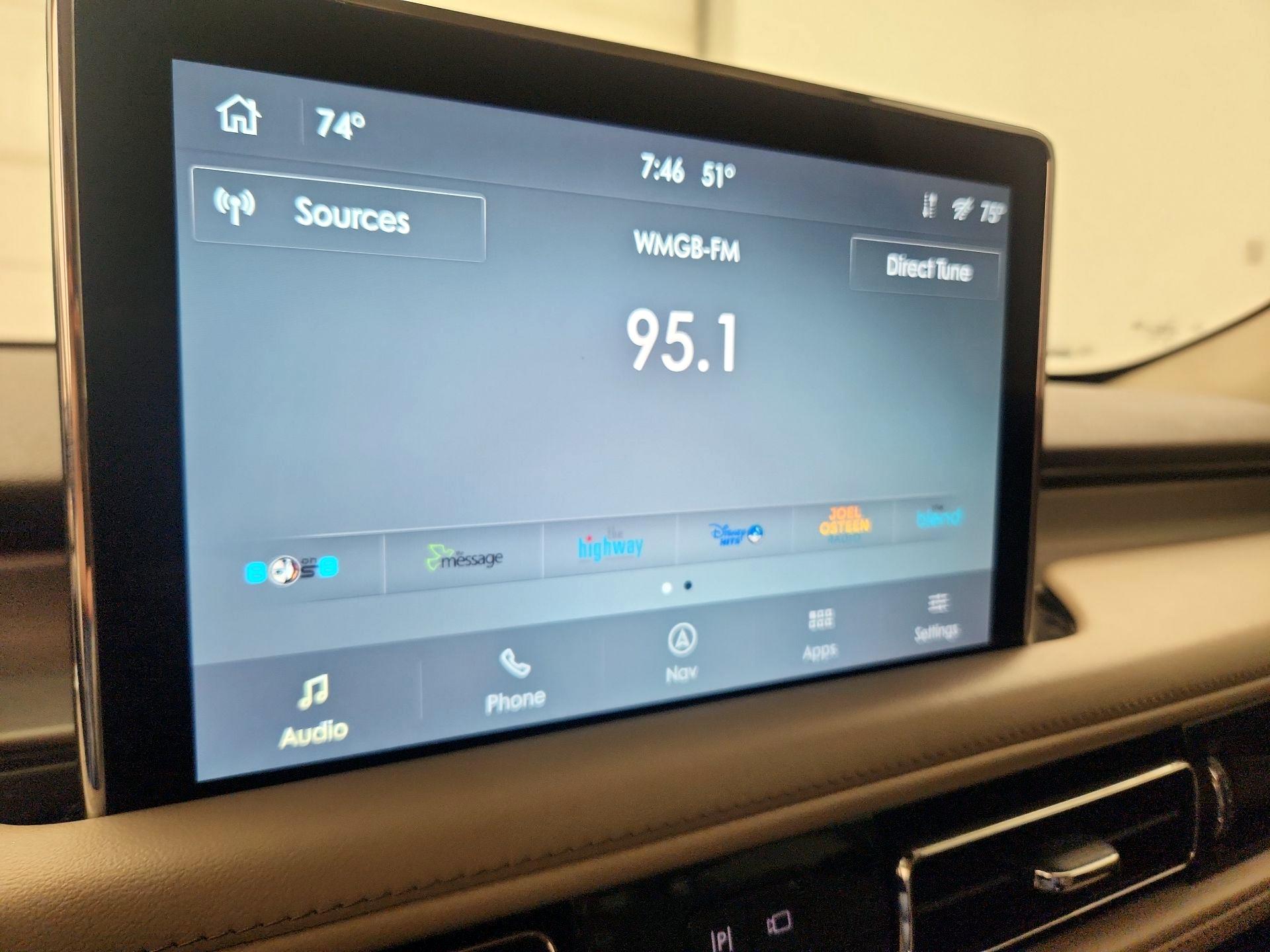 Thumbnail: 2021 Lincoln Aviator - 16