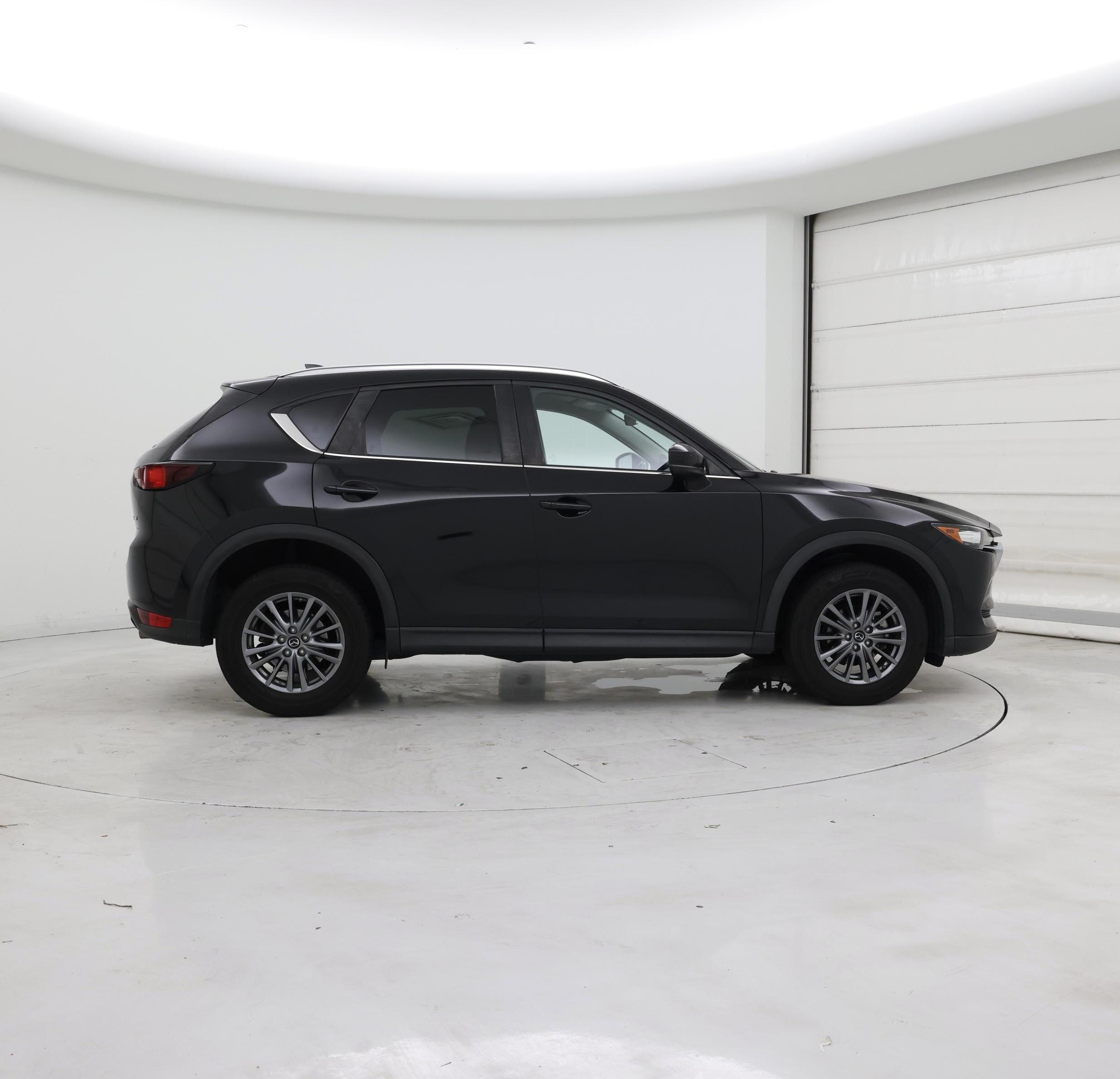 Thumbnail: 2017 Mazda CX-5 - 7