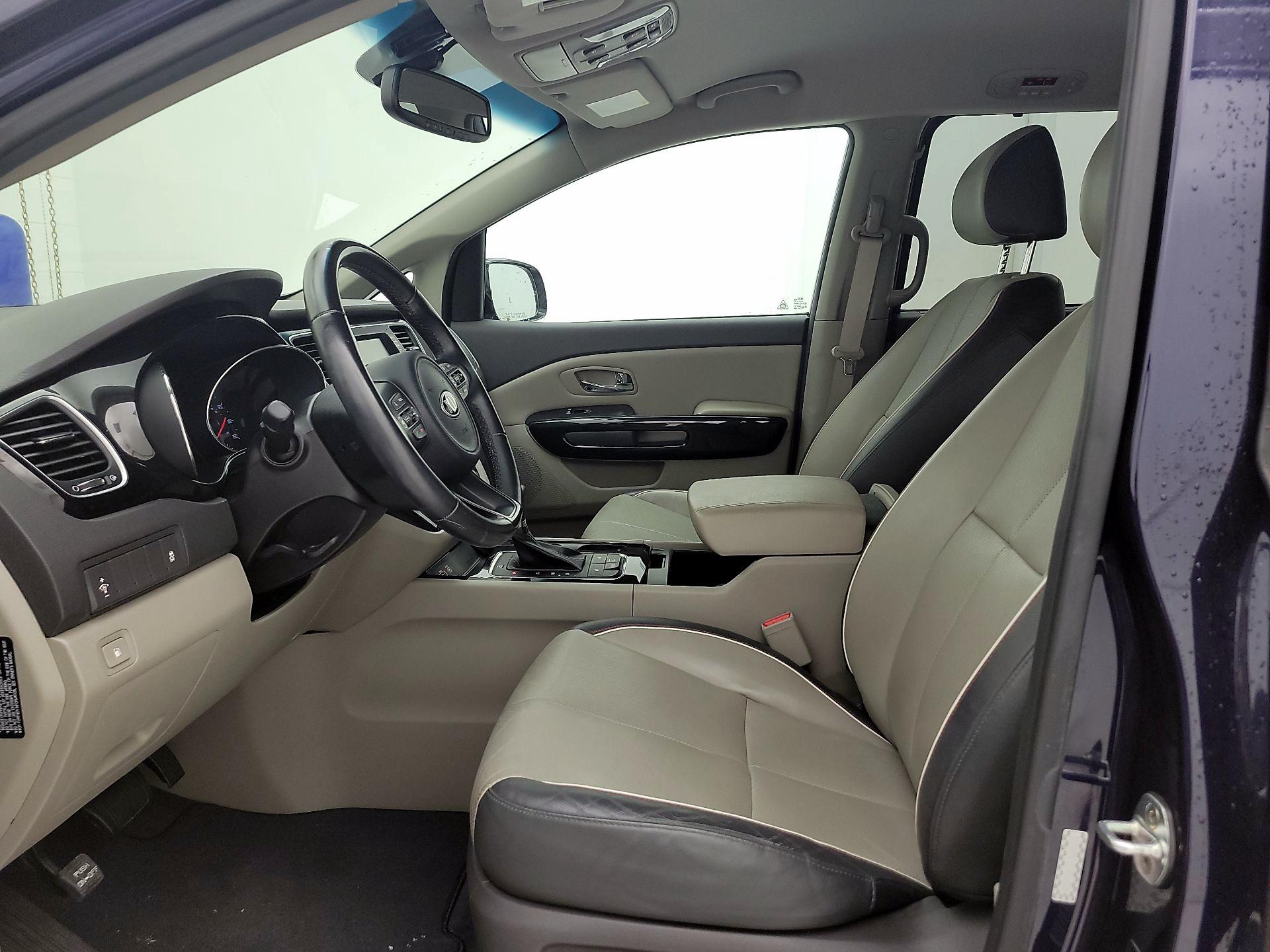 Thumbnail: 2018 Kia Sedona - 11