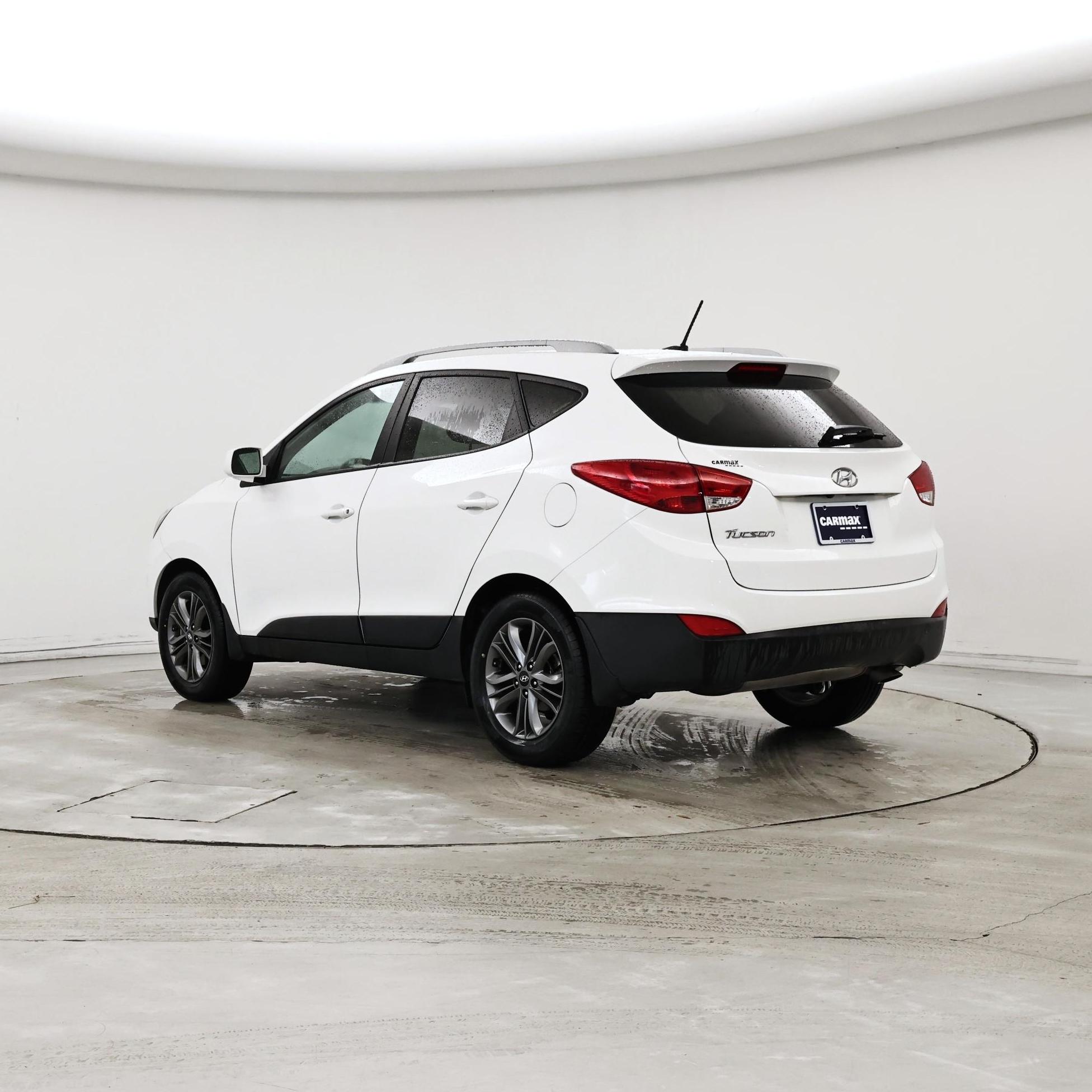 Thumbnail: 2015 Hyundai Tucson - 2