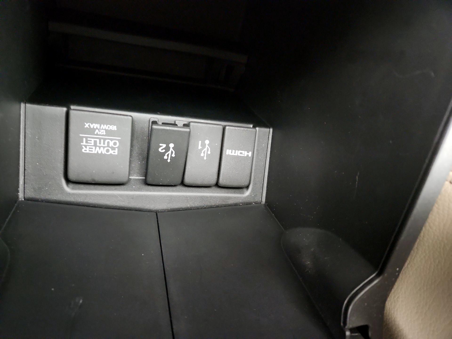 Thumbnail: 2015 Honda CR-V - 18