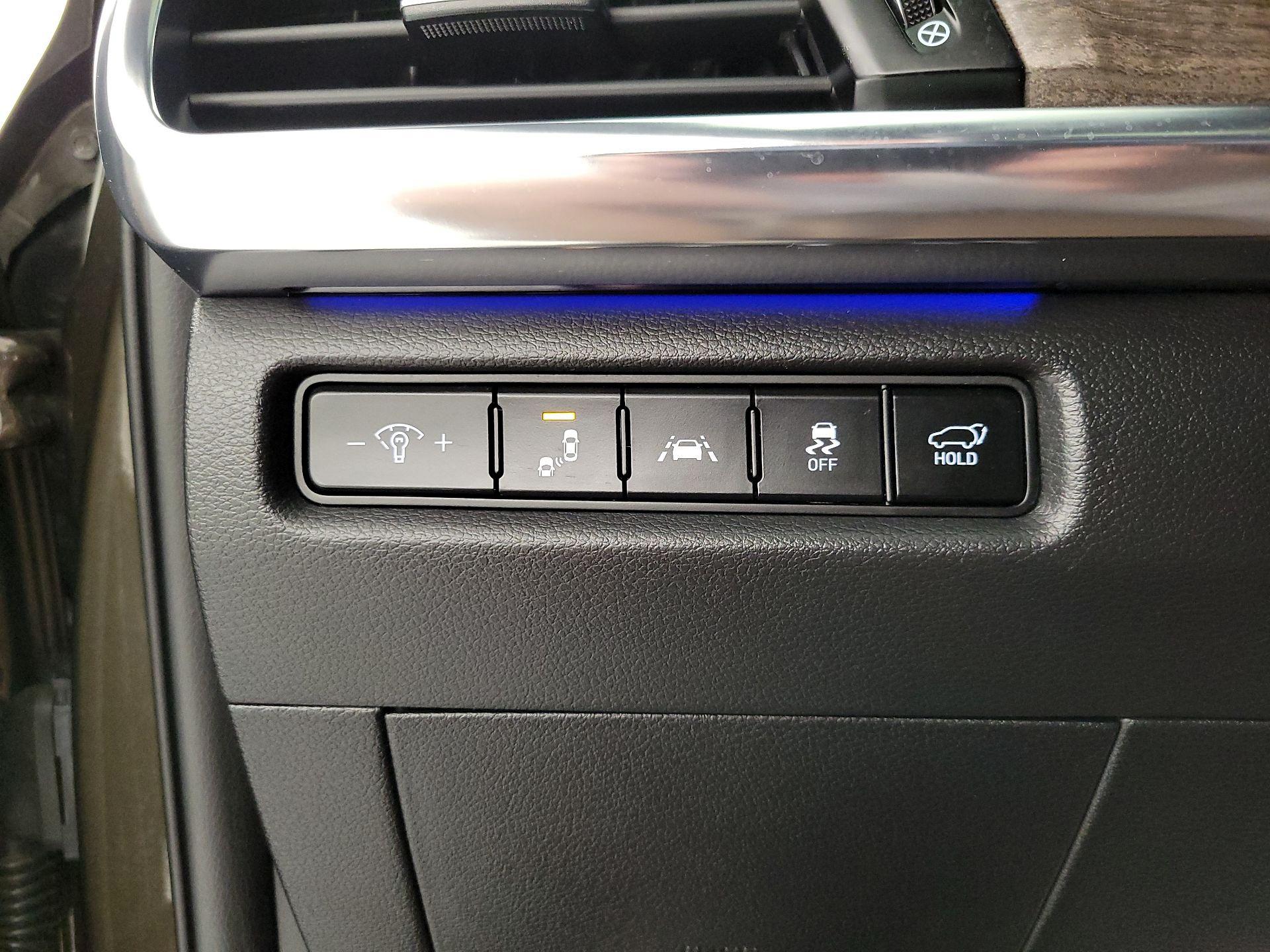 Thumbnail: 2022 Kia Telluride - 13