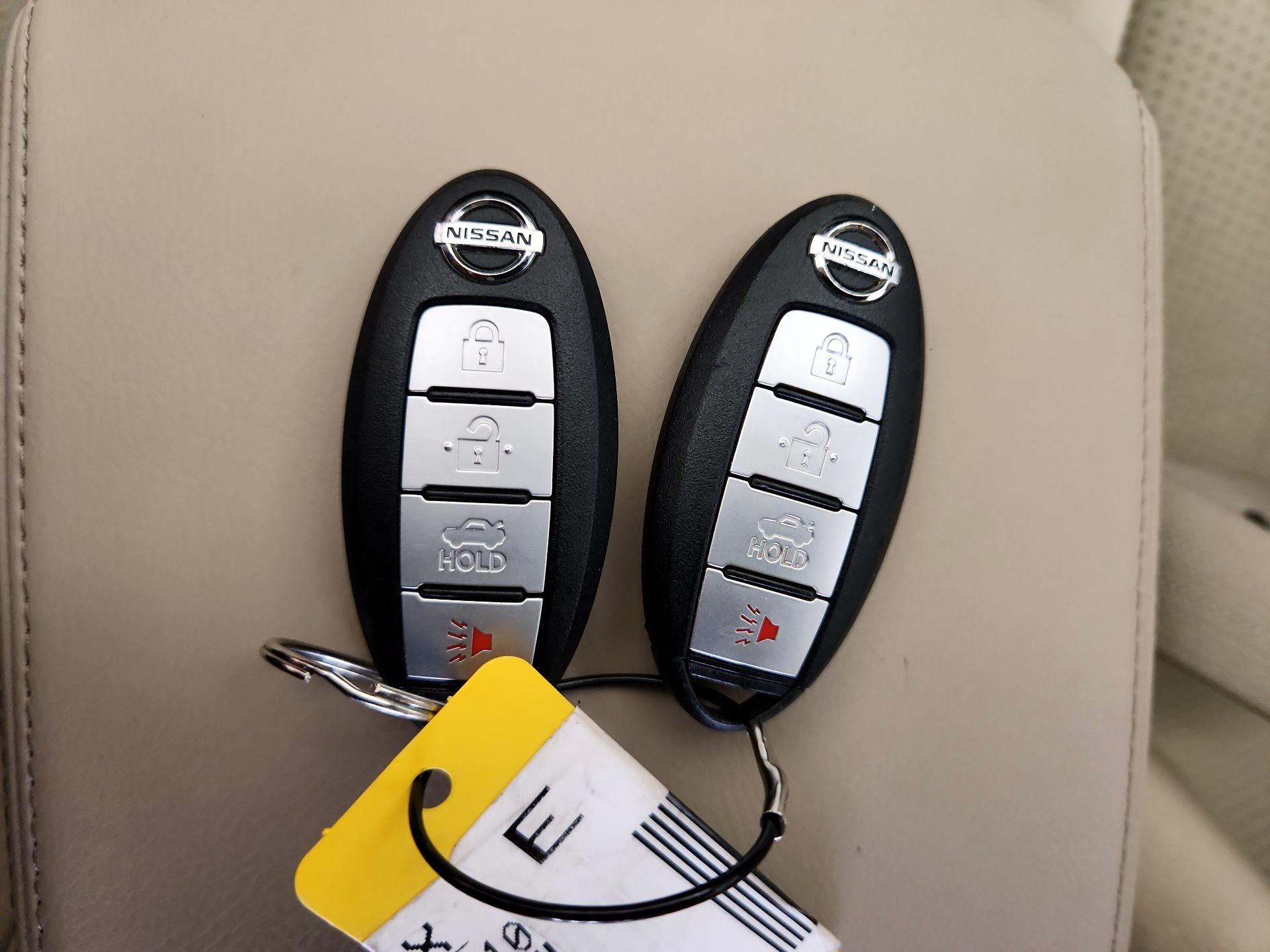 Thumbnail: 2015 Nissan Altima - 20