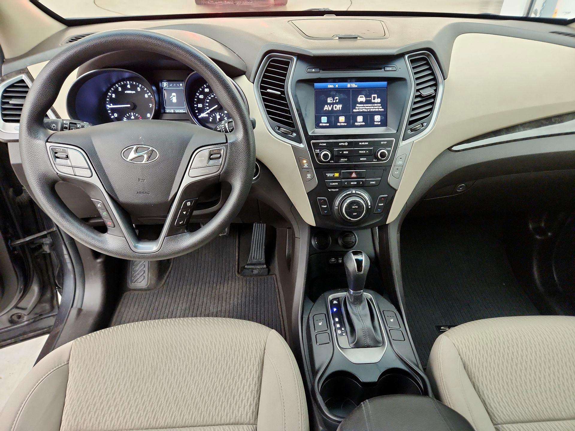 Thumbnail: 2018 Hyundai Santa Fe - 9