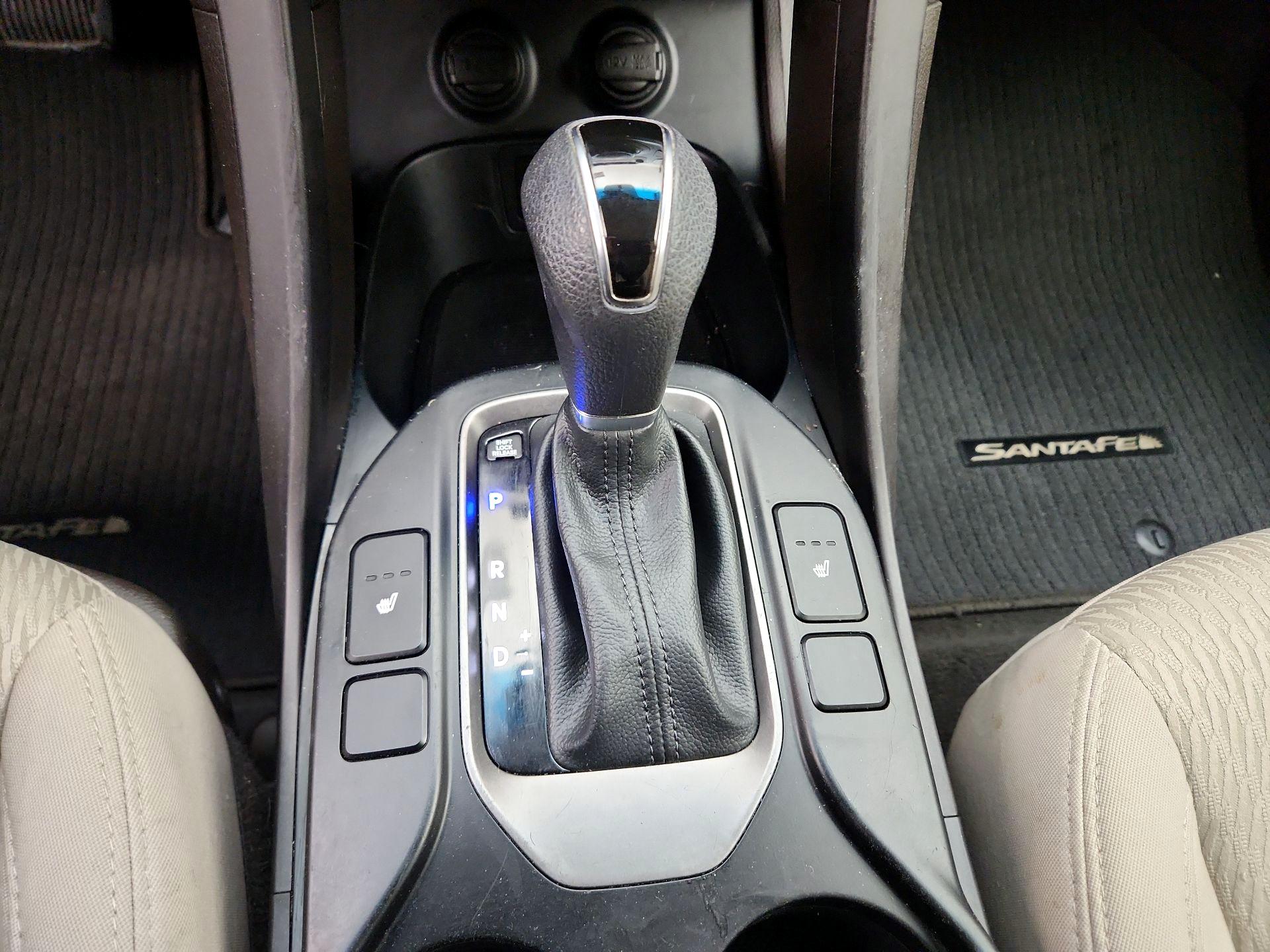 Thumbnail: 2018 Hyundai Santa Fe - 17