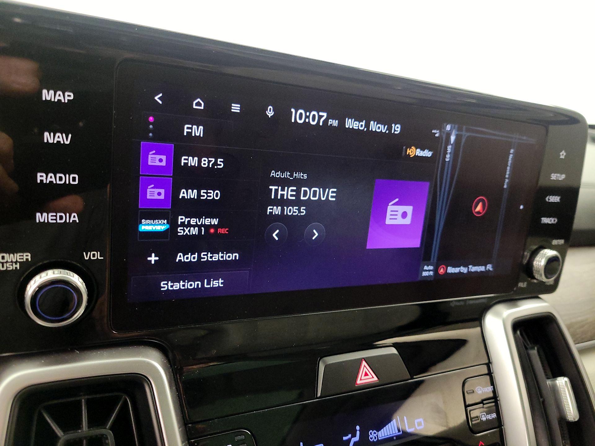 Thumbnail: 2022 Kia Sorento - 16