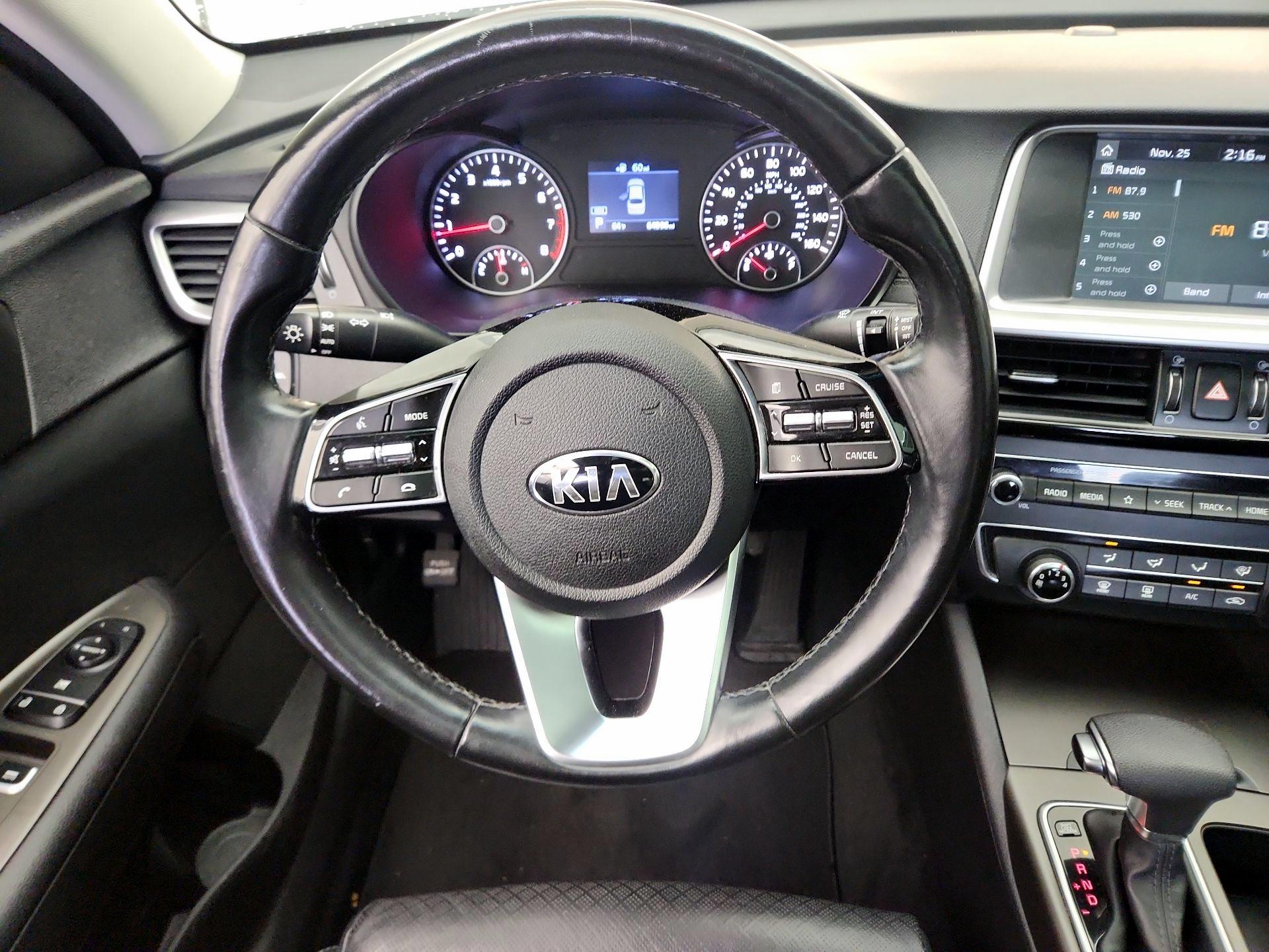 Thumbnail: 2020 Kia Optima - 10