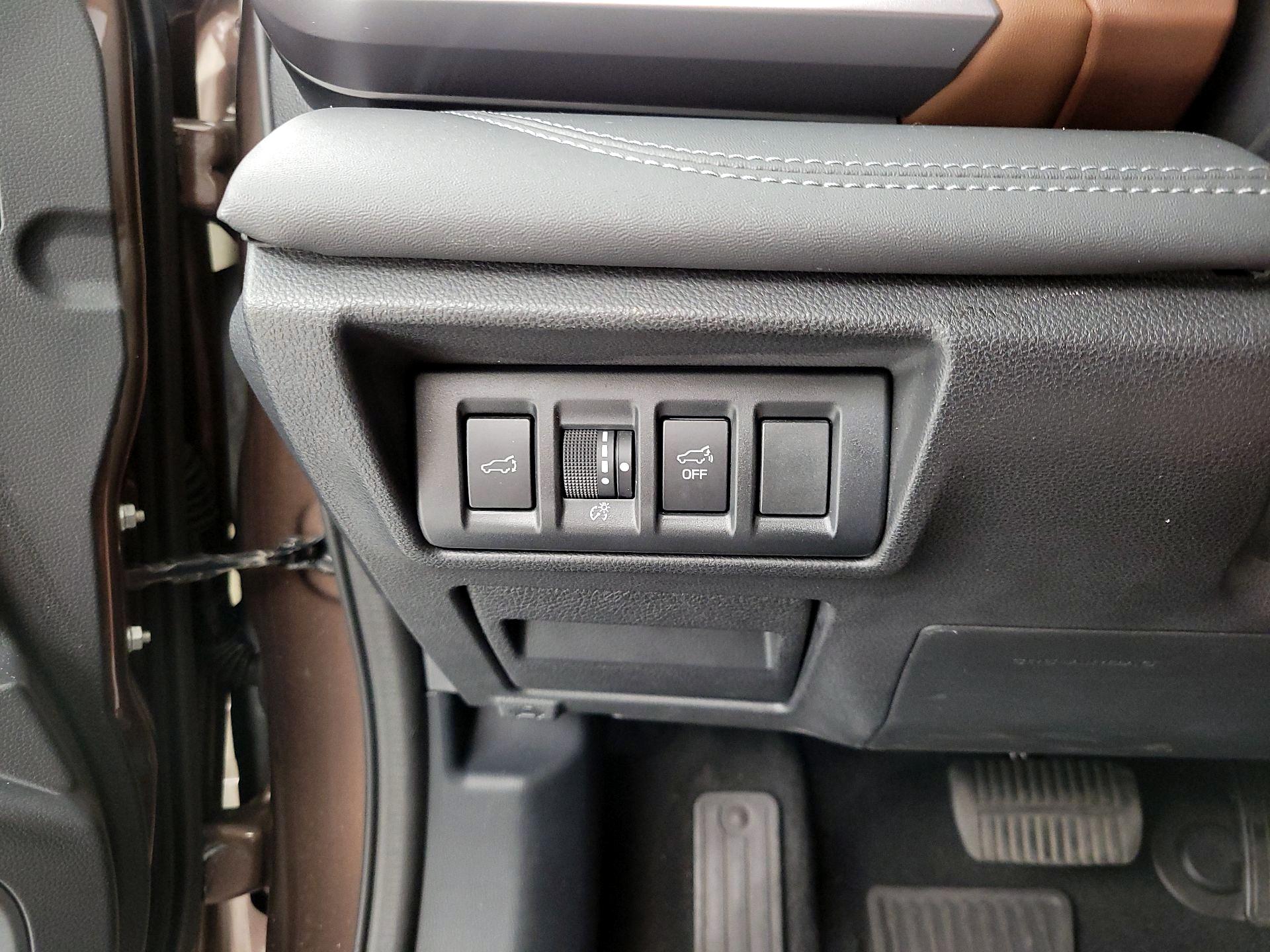 Thumbnail: 2022 Subaru Outback - 13