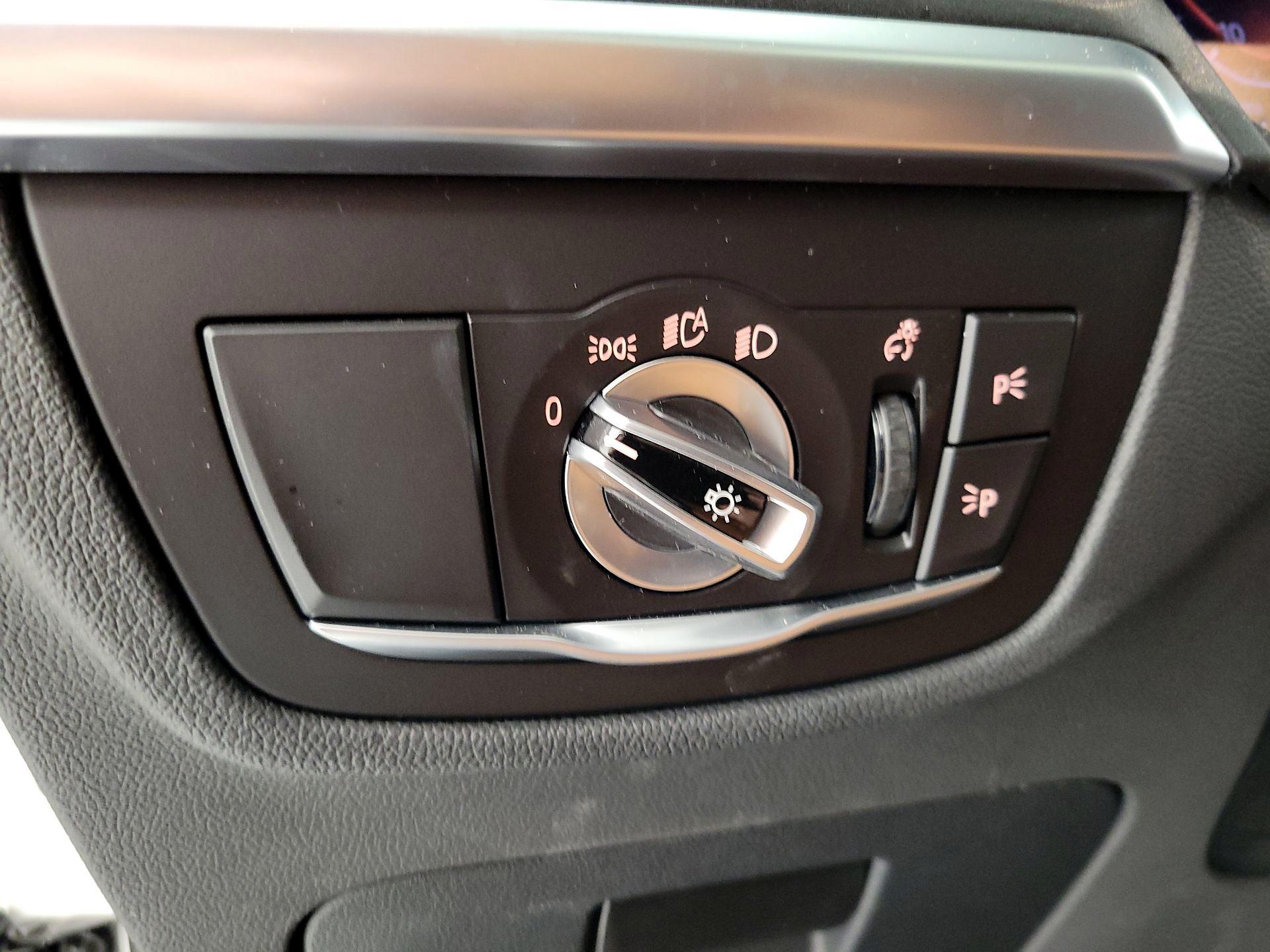 Thumbnail: 2023 BMW X3 - 13