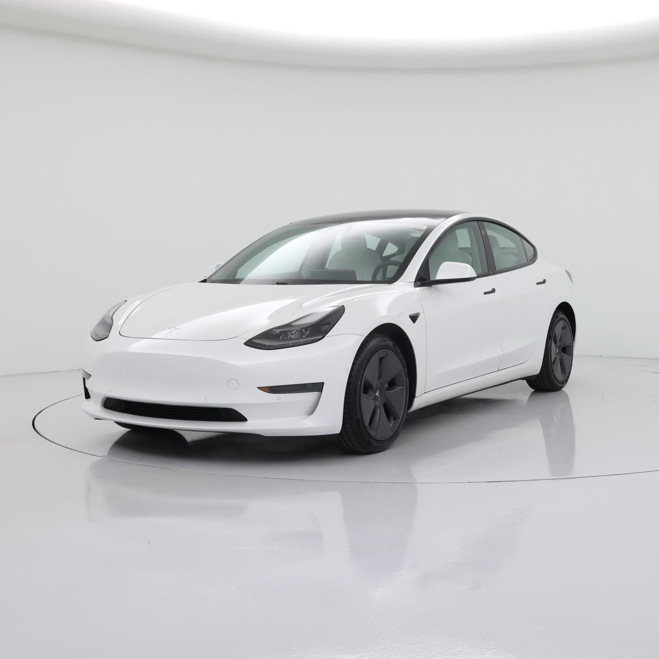 Thumbnail: 2021 Tesla Model 3 - 4