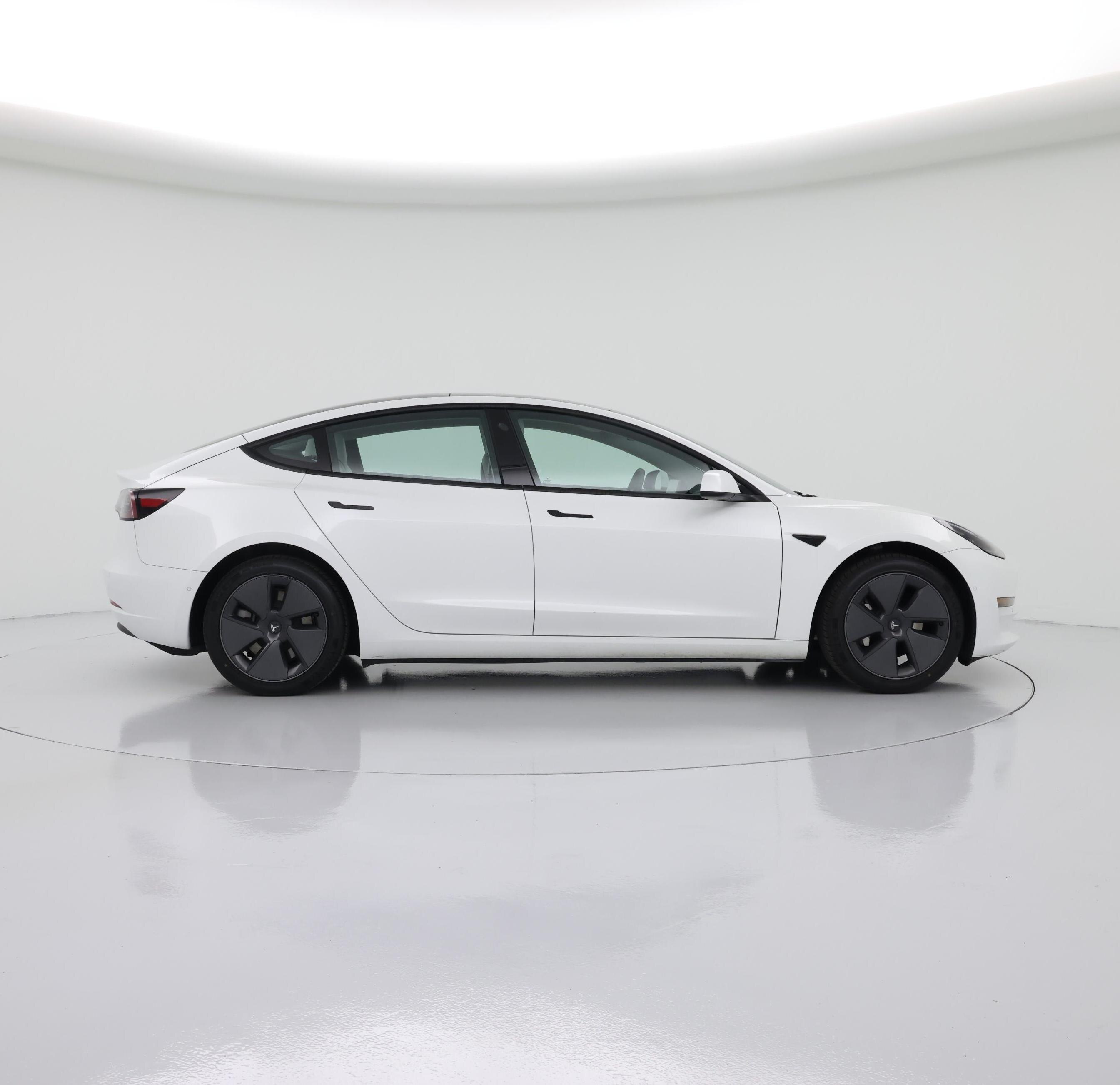 Thumbnail: 2021 Tesla Model 3 - 7