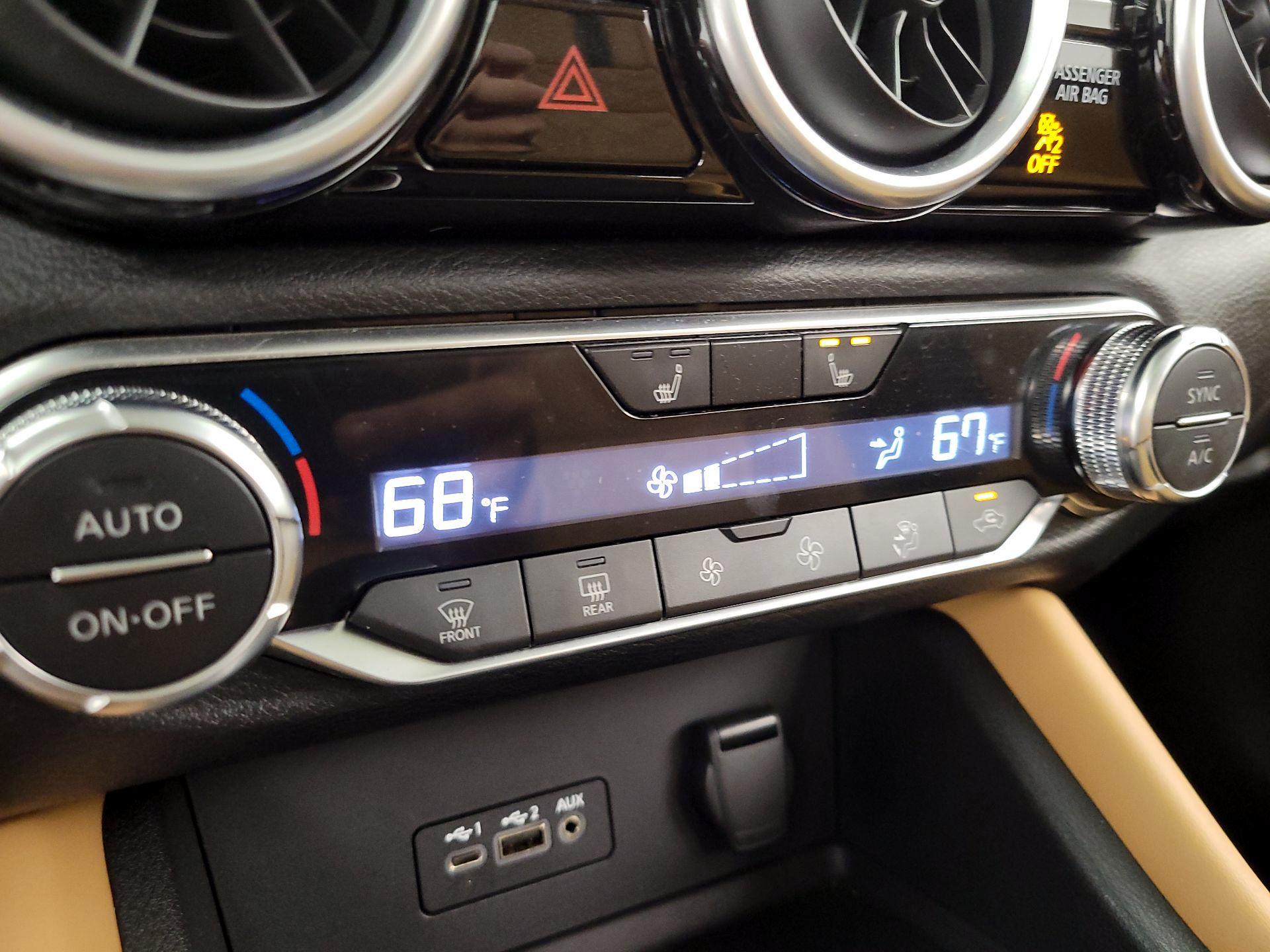 Thumbnail: 2021 Nissan Sentra - 16