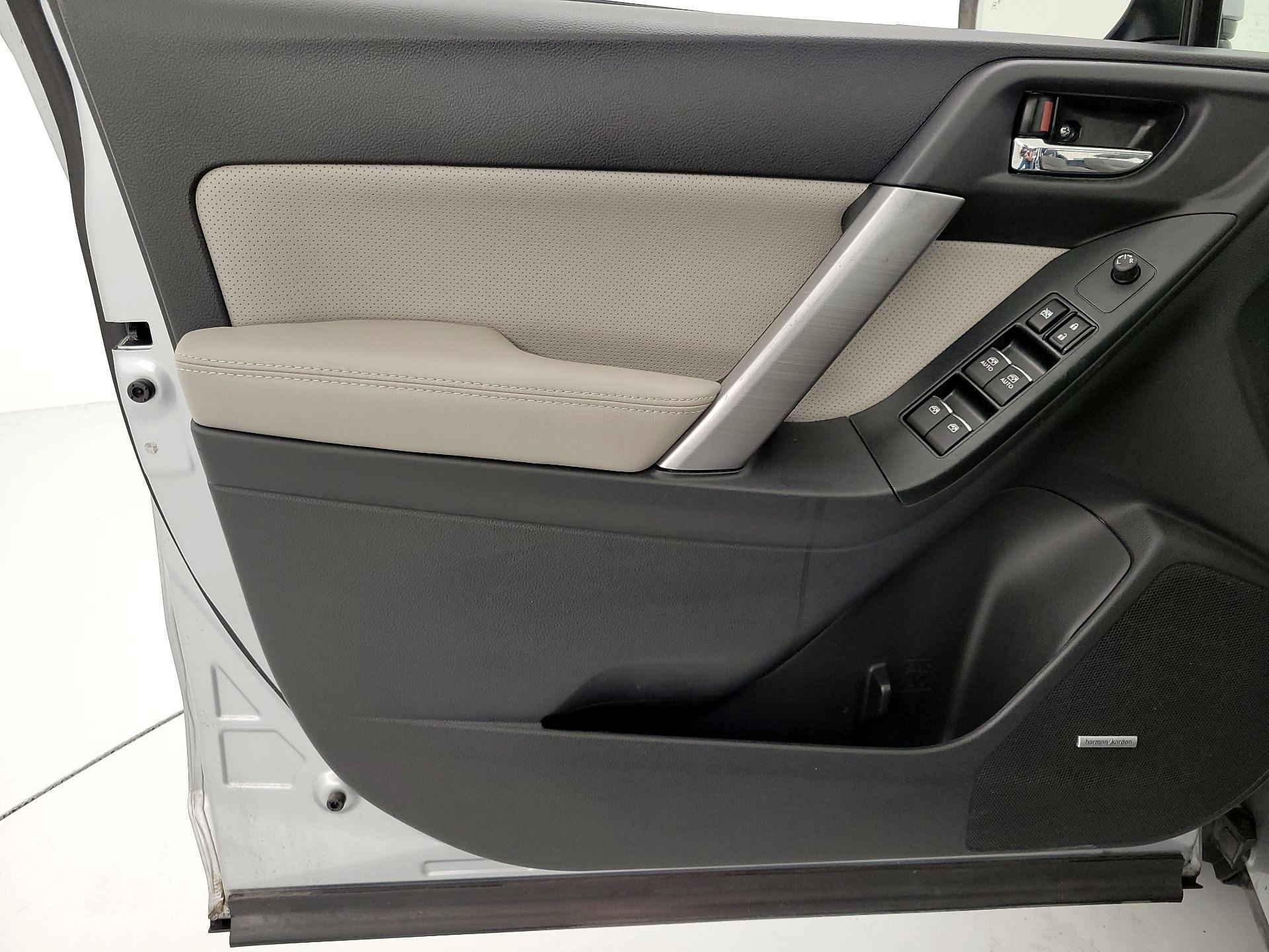 Thumbnail: 2018 Subaru Forester - 12