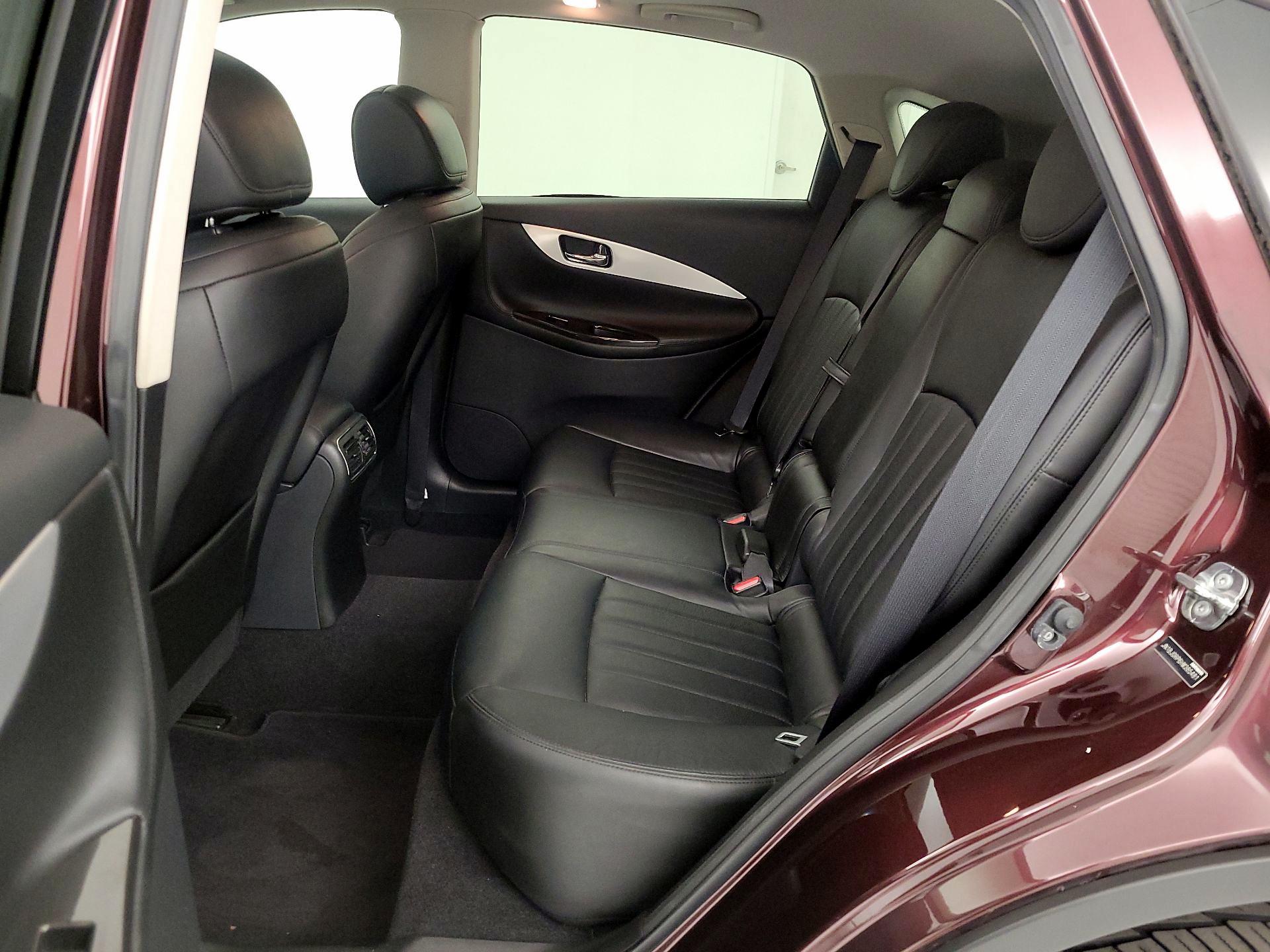 Thumbnail: 2017 INFINITI QX50 - 19