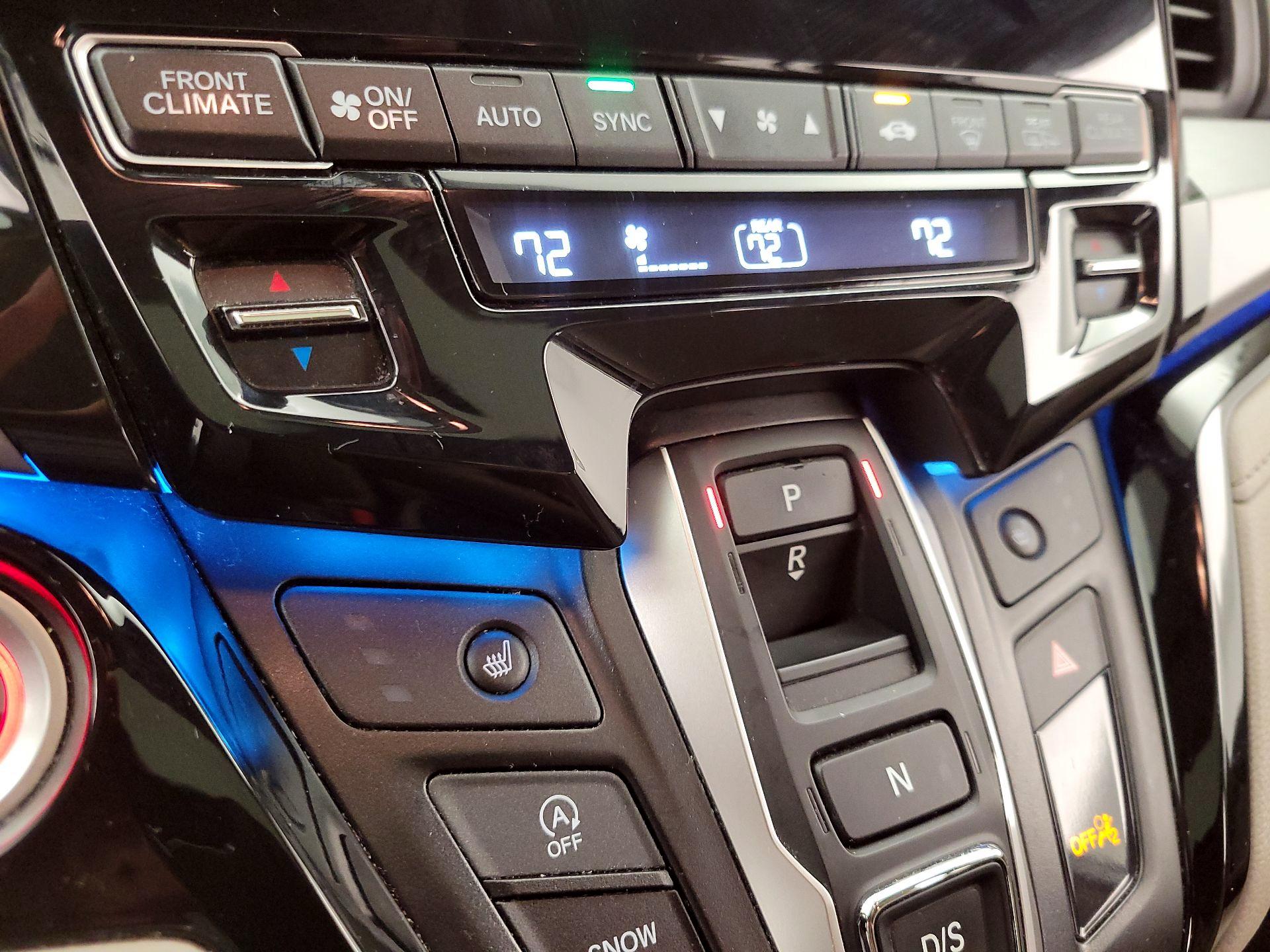 Thumbnail: 2022 Honda Odyssey - 16