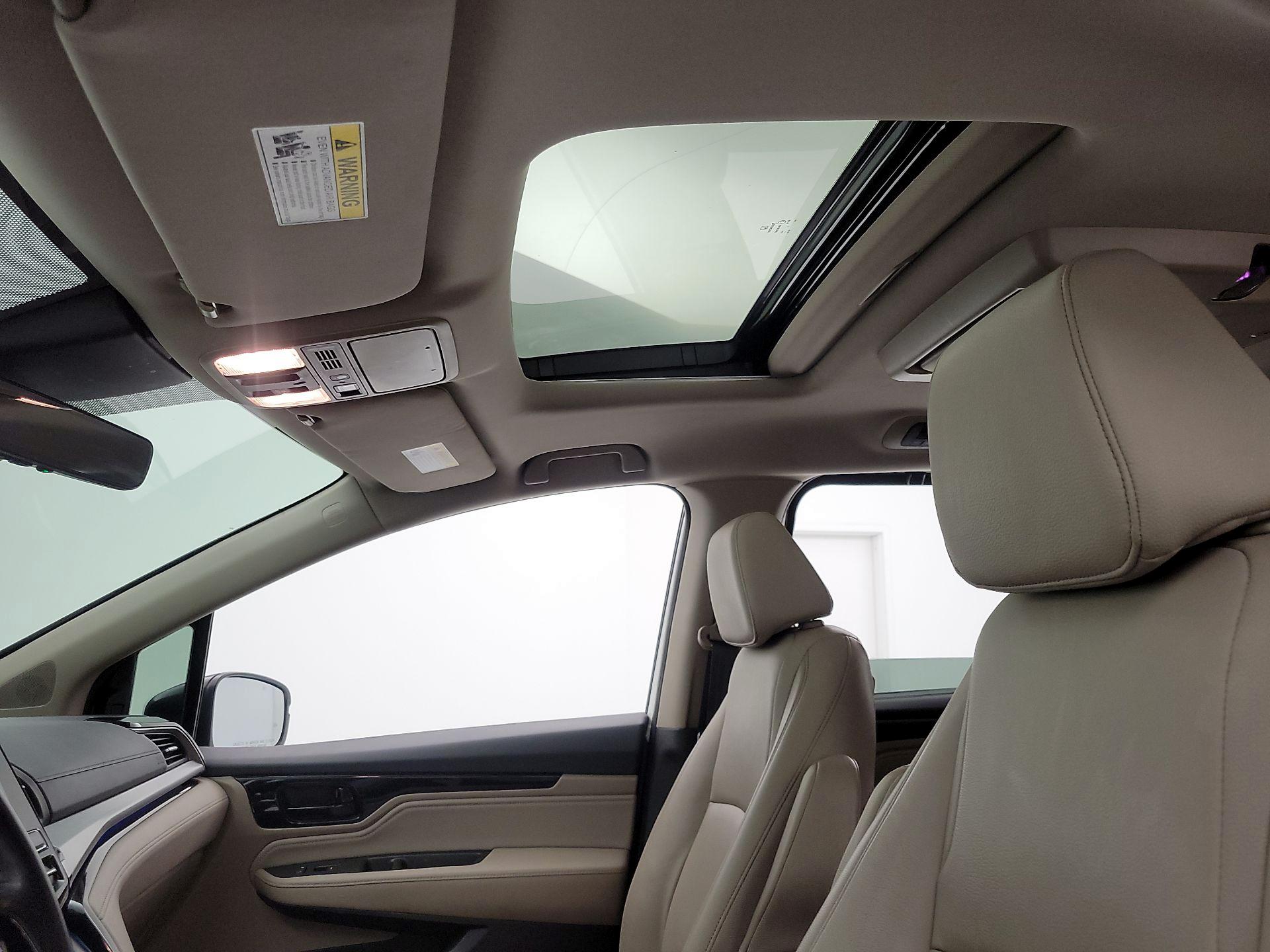 Thumbnail: 2022 Honda Odyssey - 19