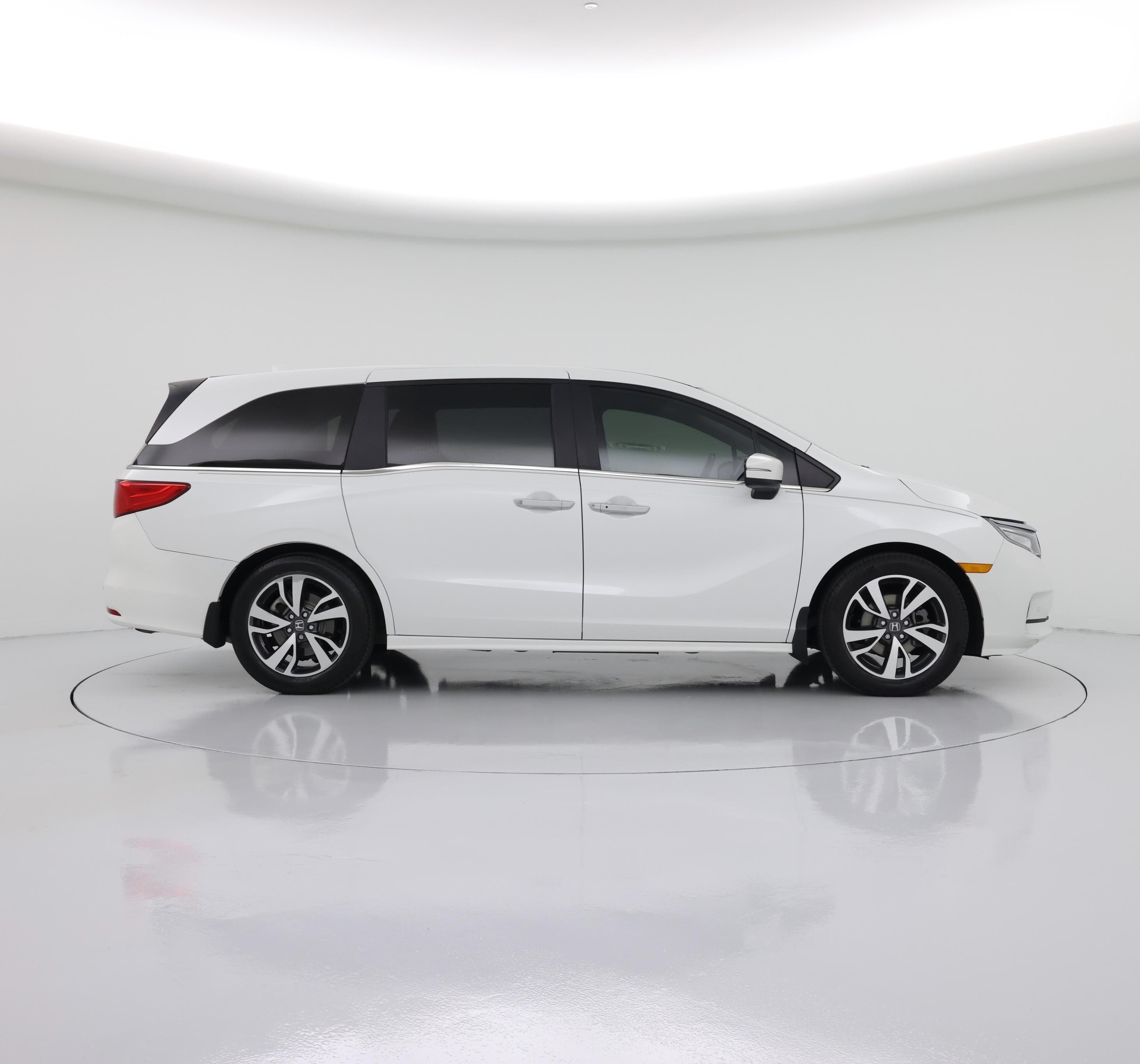 Thumbnail: 2022 Honda Odyssey - 7