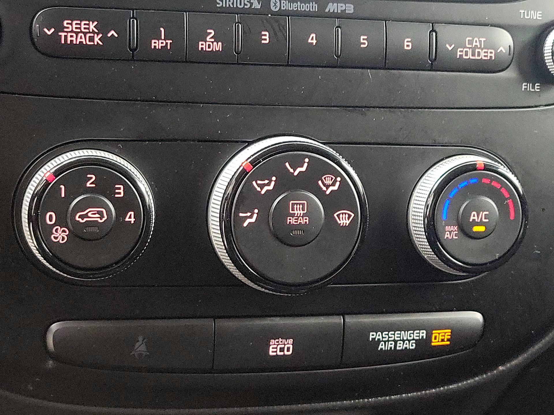 Thumbnail: 2016 Kia Soul - 15