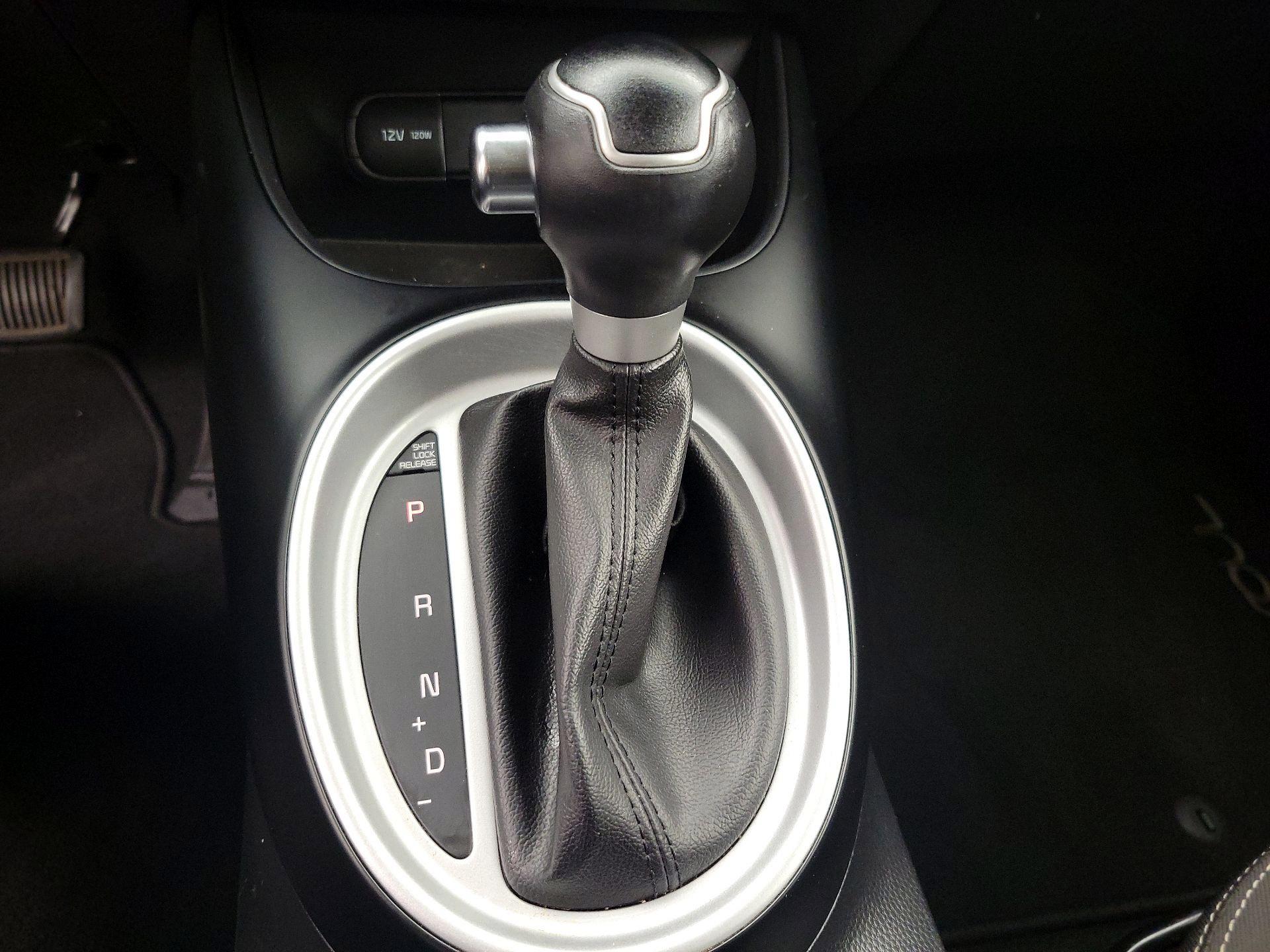 Thumbnail: 2016 Kia Soul - 16