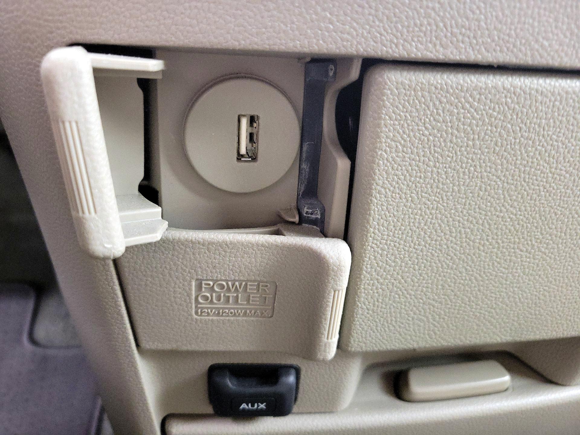 Thumbnail: 2015 Honda Odyssey - 18