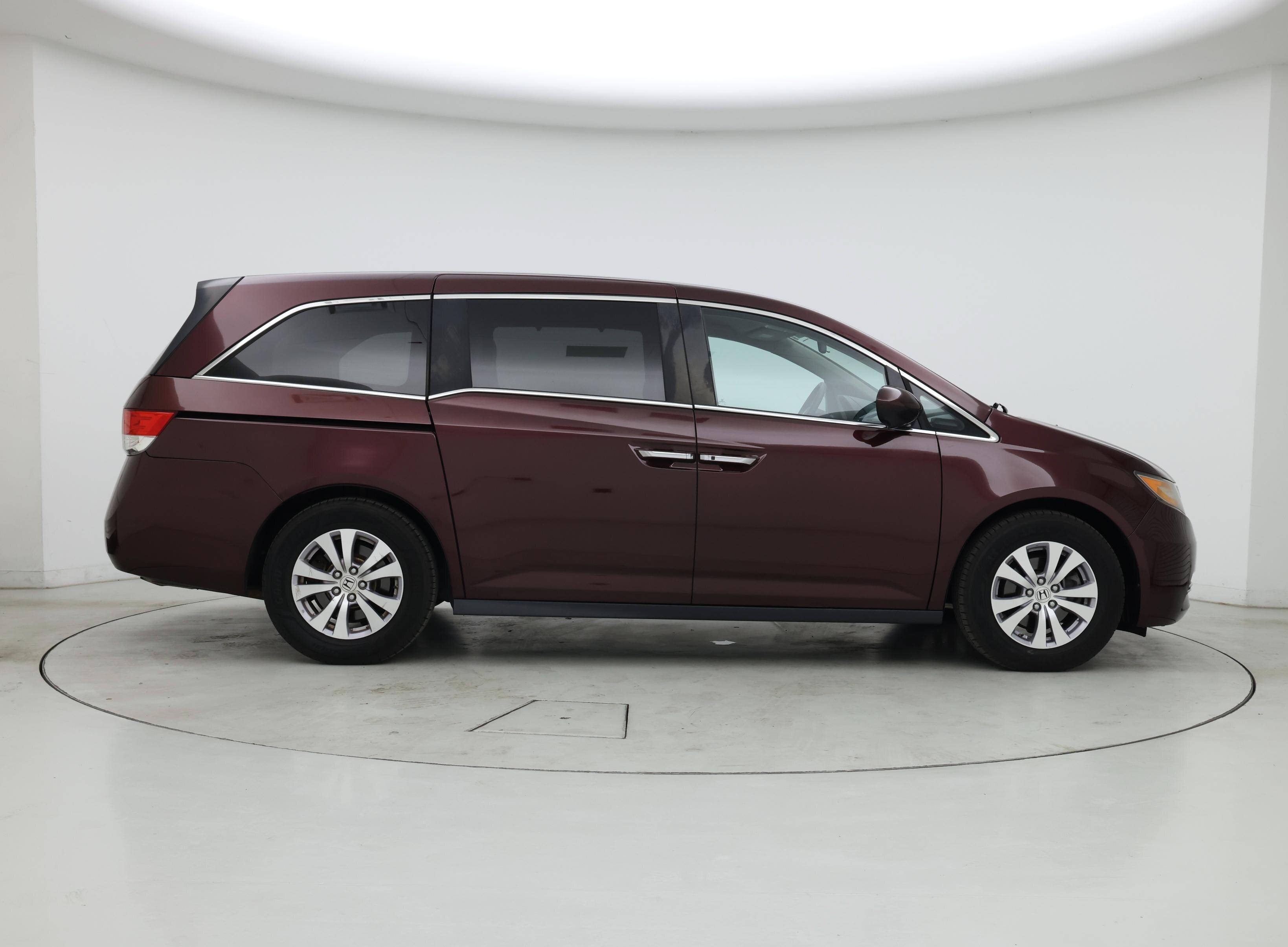 Thumbnail: 2015 Honda Odyssey - 7