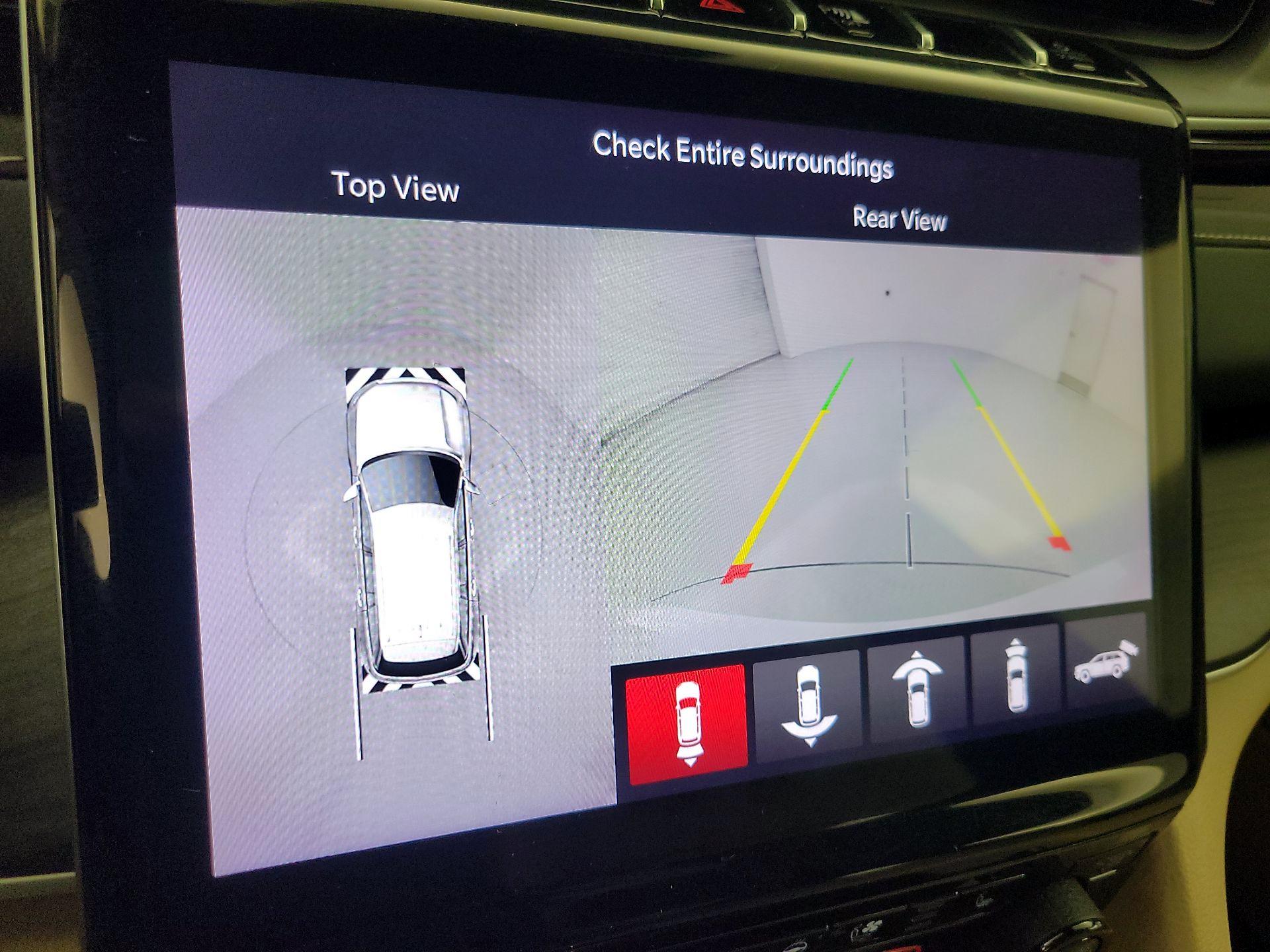 Thumbnail: 2022 Jeep Grand Cherokee - 15