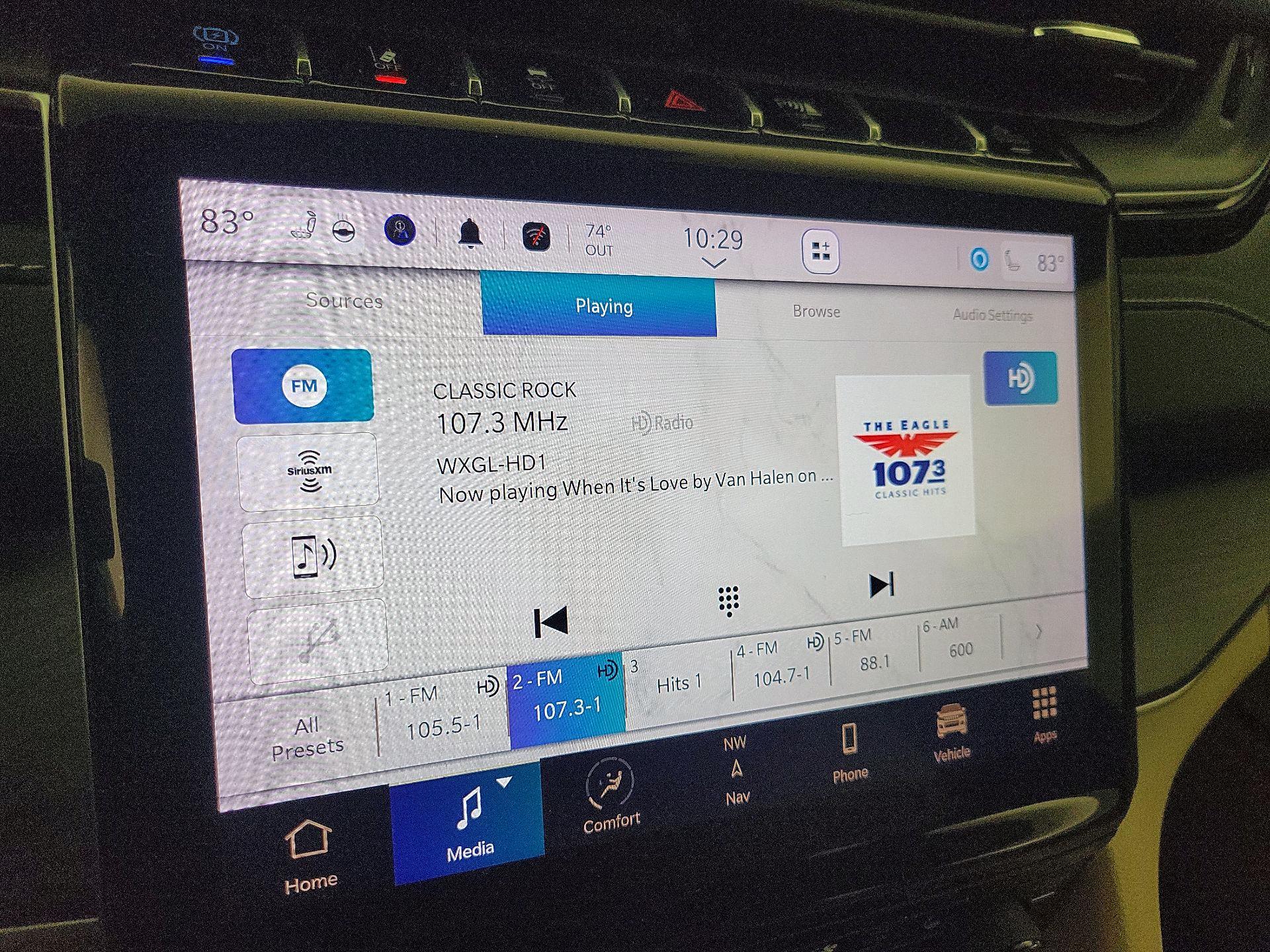 Thumbnail: 2022 Jeep Grand Cherokee - 16