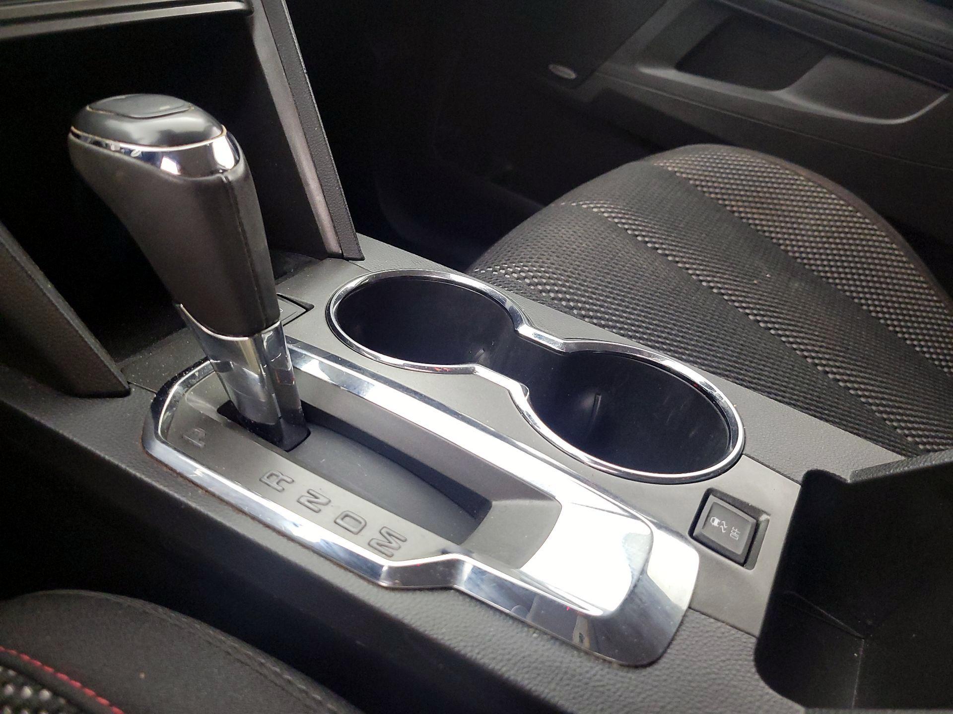 Thumbnail: 2017 GMC Terrain - 18