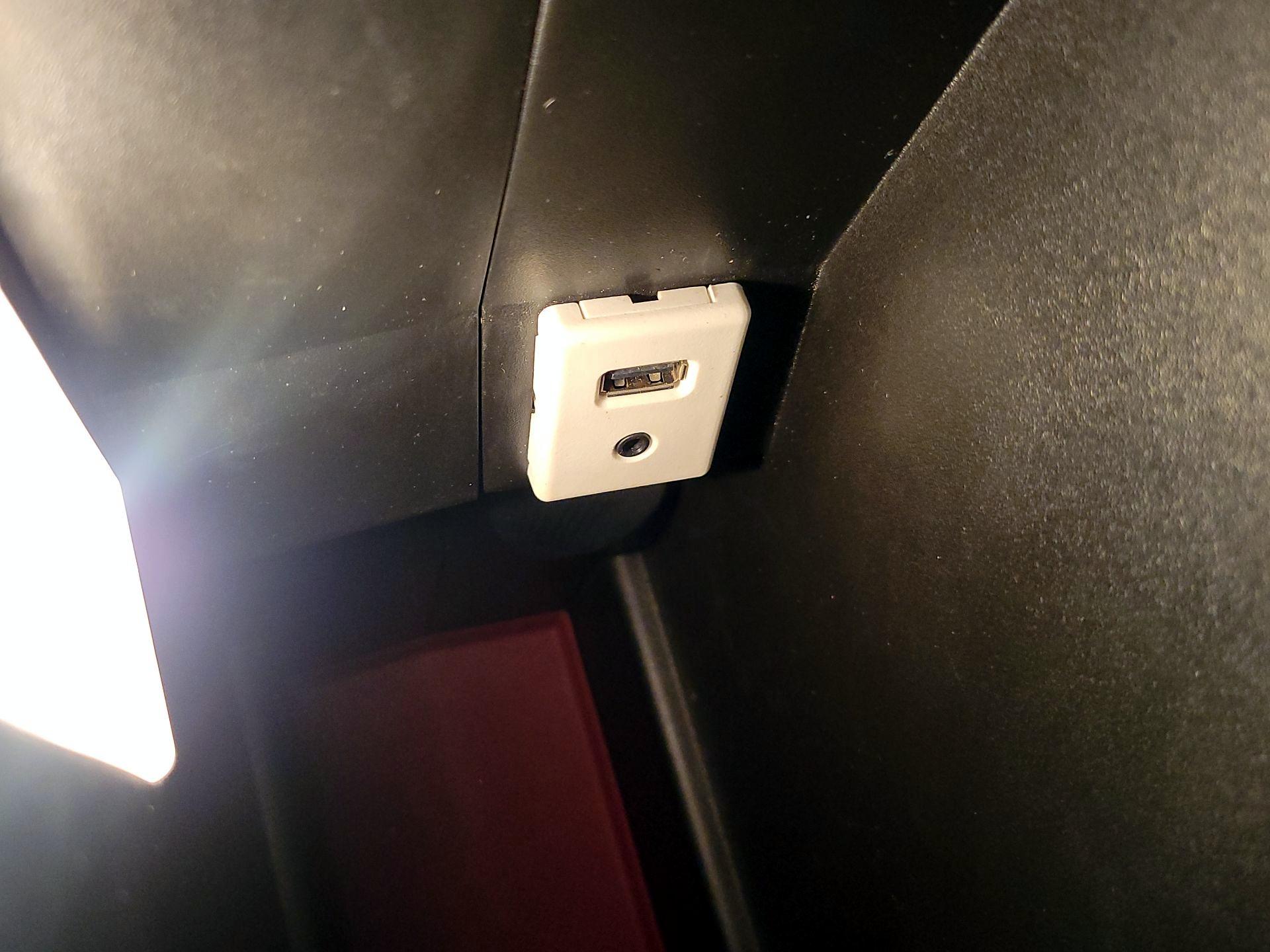 Thumbnail: 2017 GMC Terrain - 19