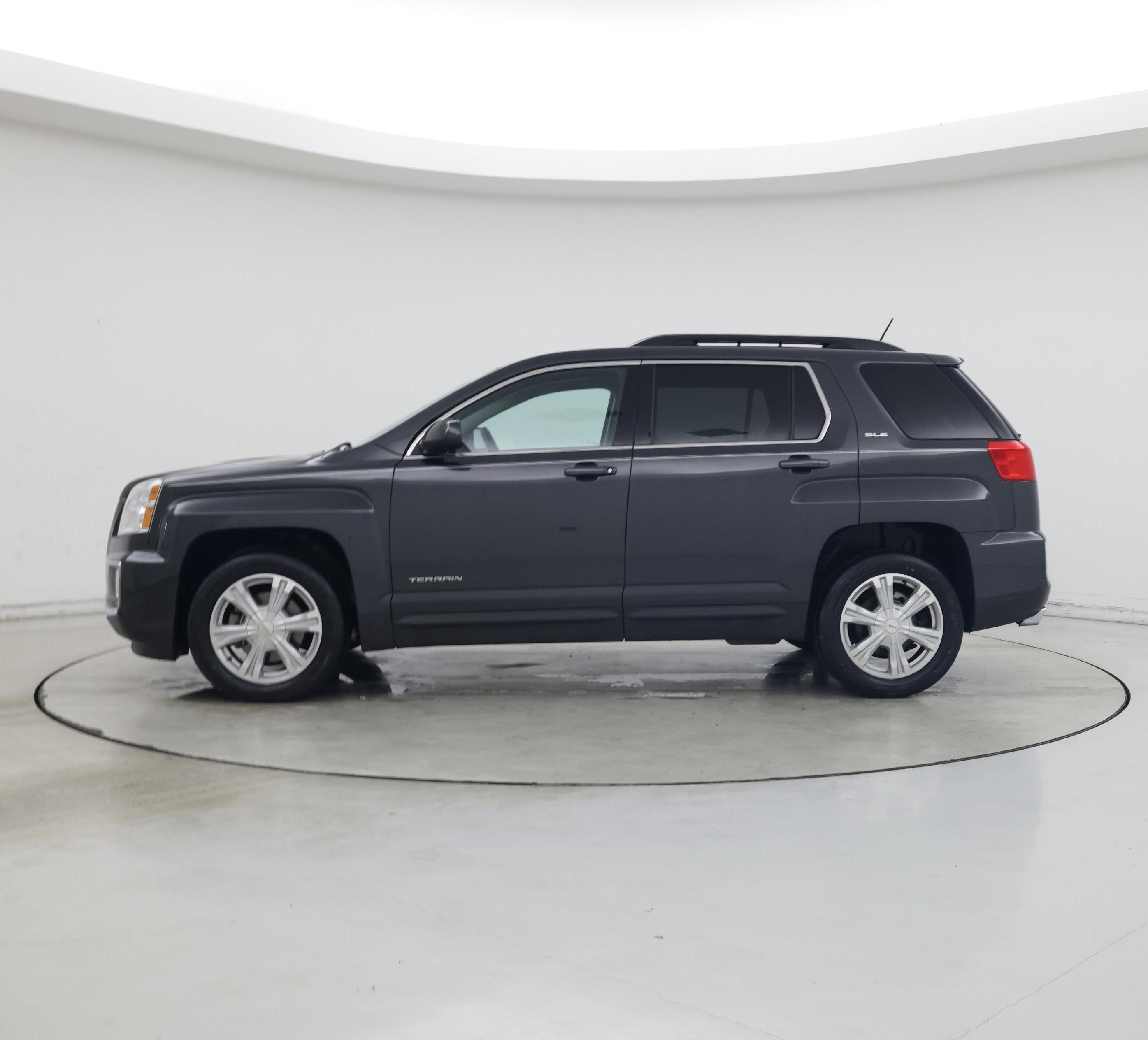 Thumbnail: 2017 GMC Terrain - 3