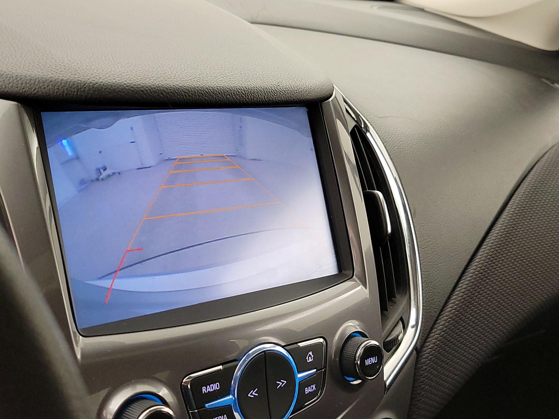 Thumbnail: 2016 Chevrolet Cruze - 14