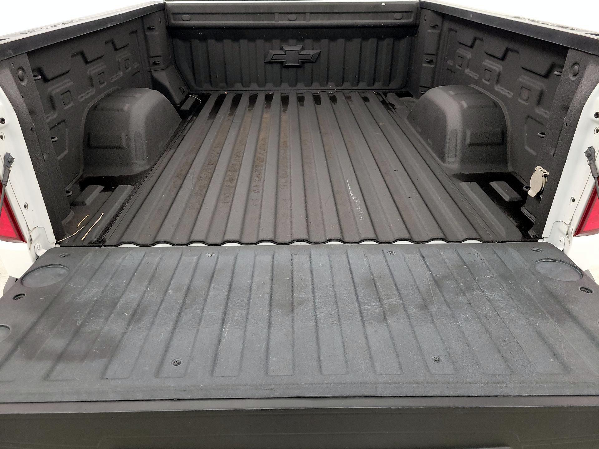 Thumbnail: 2022 Chevrolet Silverado 1500 - 20