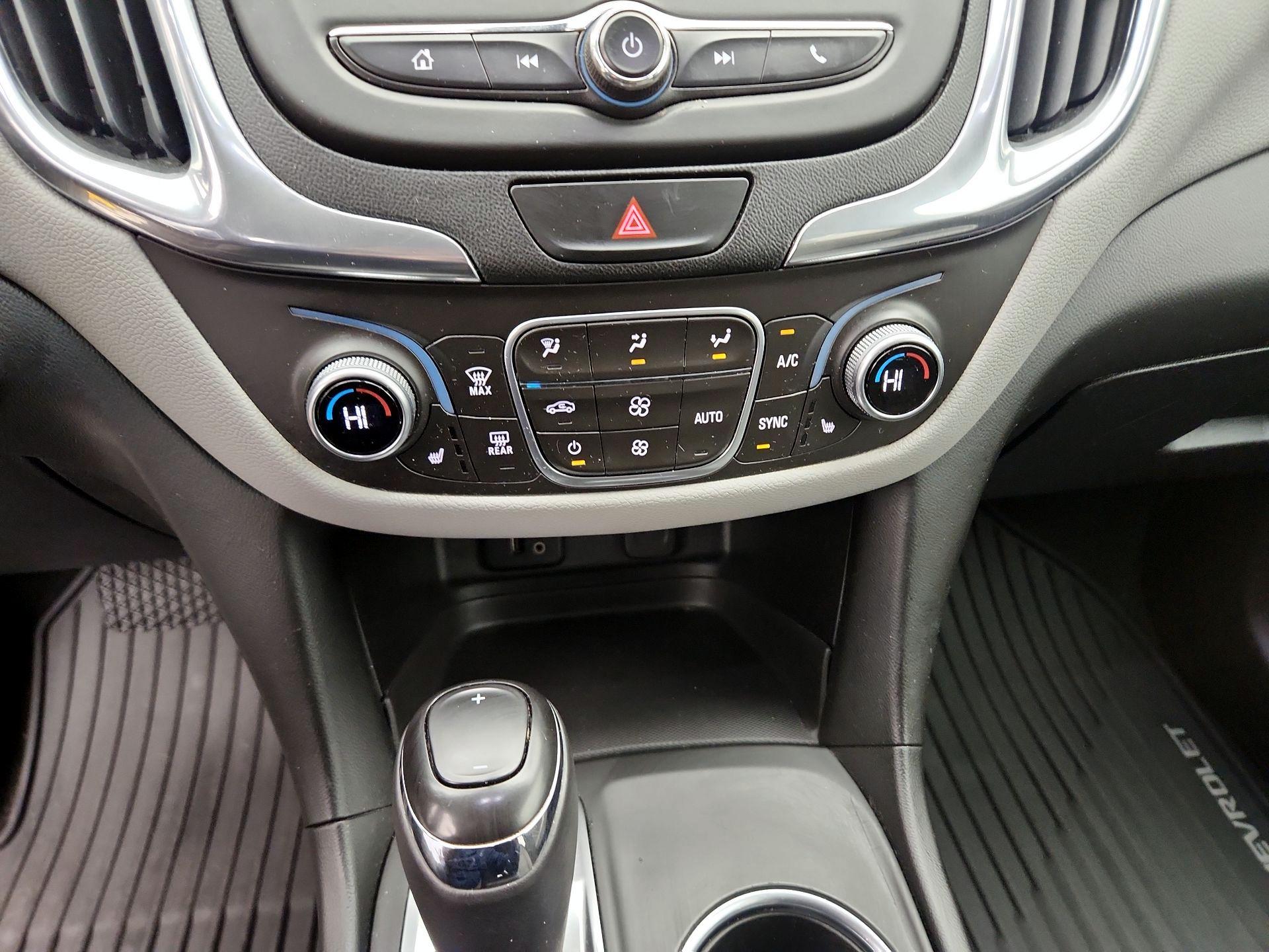 Thumbnail: 2018 Chevrolet Equinox - 16