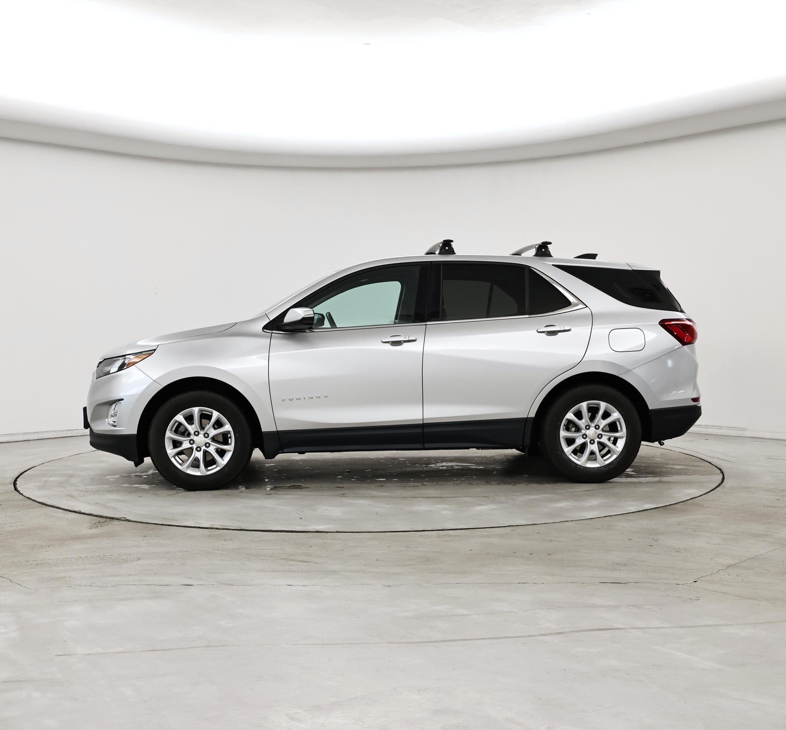 Thumbnail: 2018 Chevrolet Equinox - 3