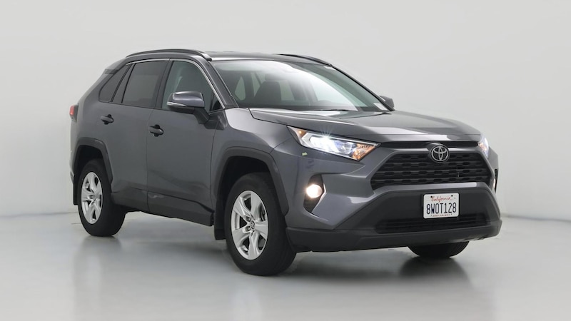 2021 Toyota RAV4 XLE Hero Image