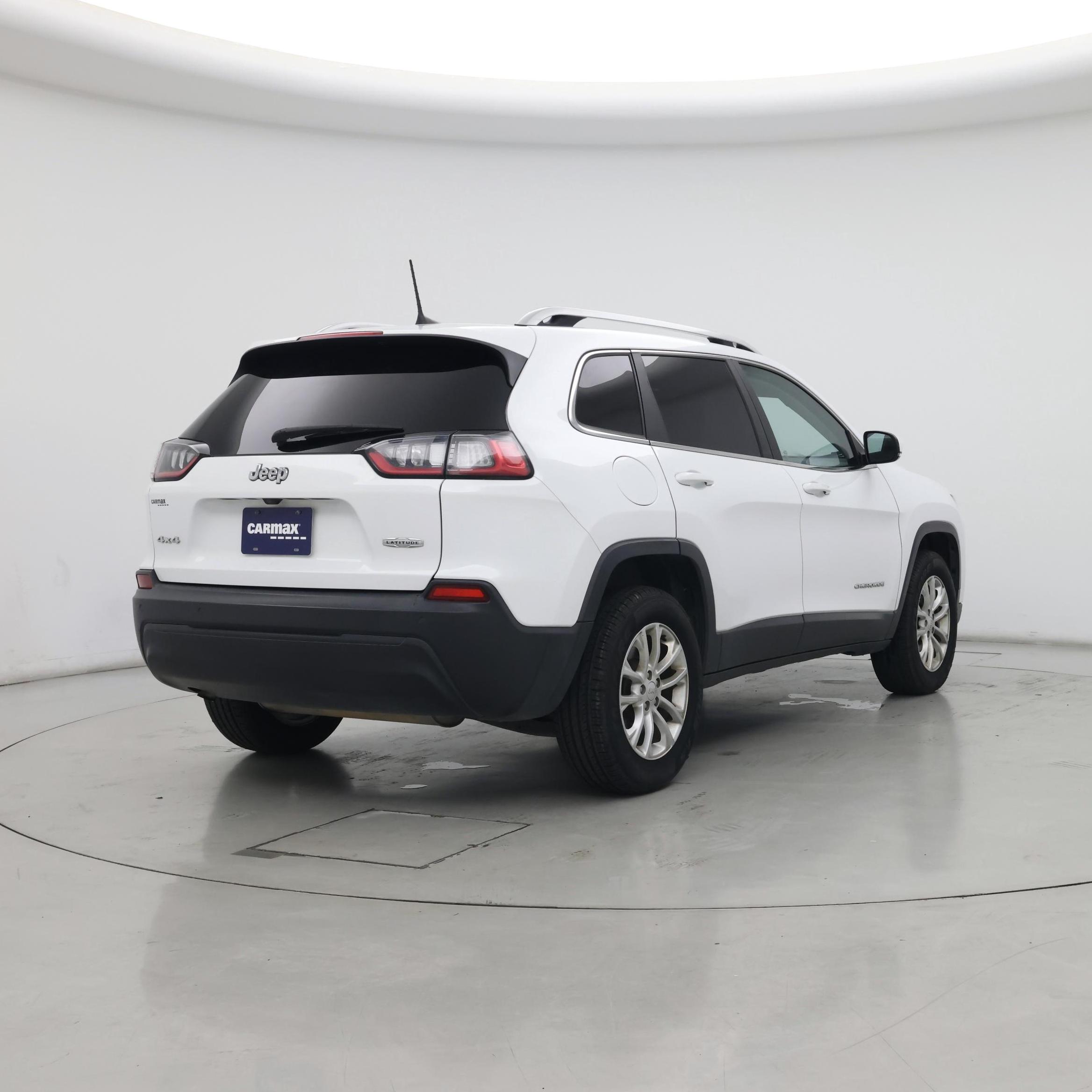Thumbnail: 2019 Jeep Cherokee - 8
