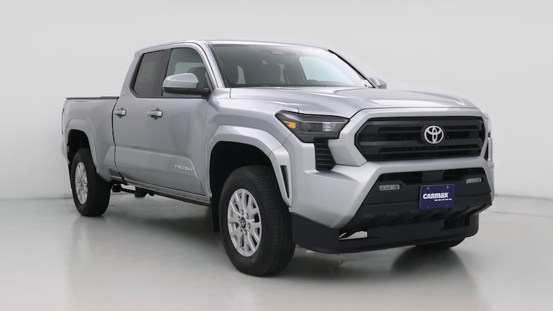 2024 Toyota Tacoma SR5 Hero Image