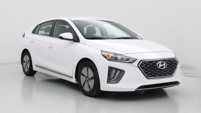2020 Hyundai Ioniq SE Hero Image