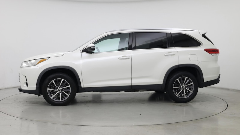 2019 Toyota Highlander XLE 3