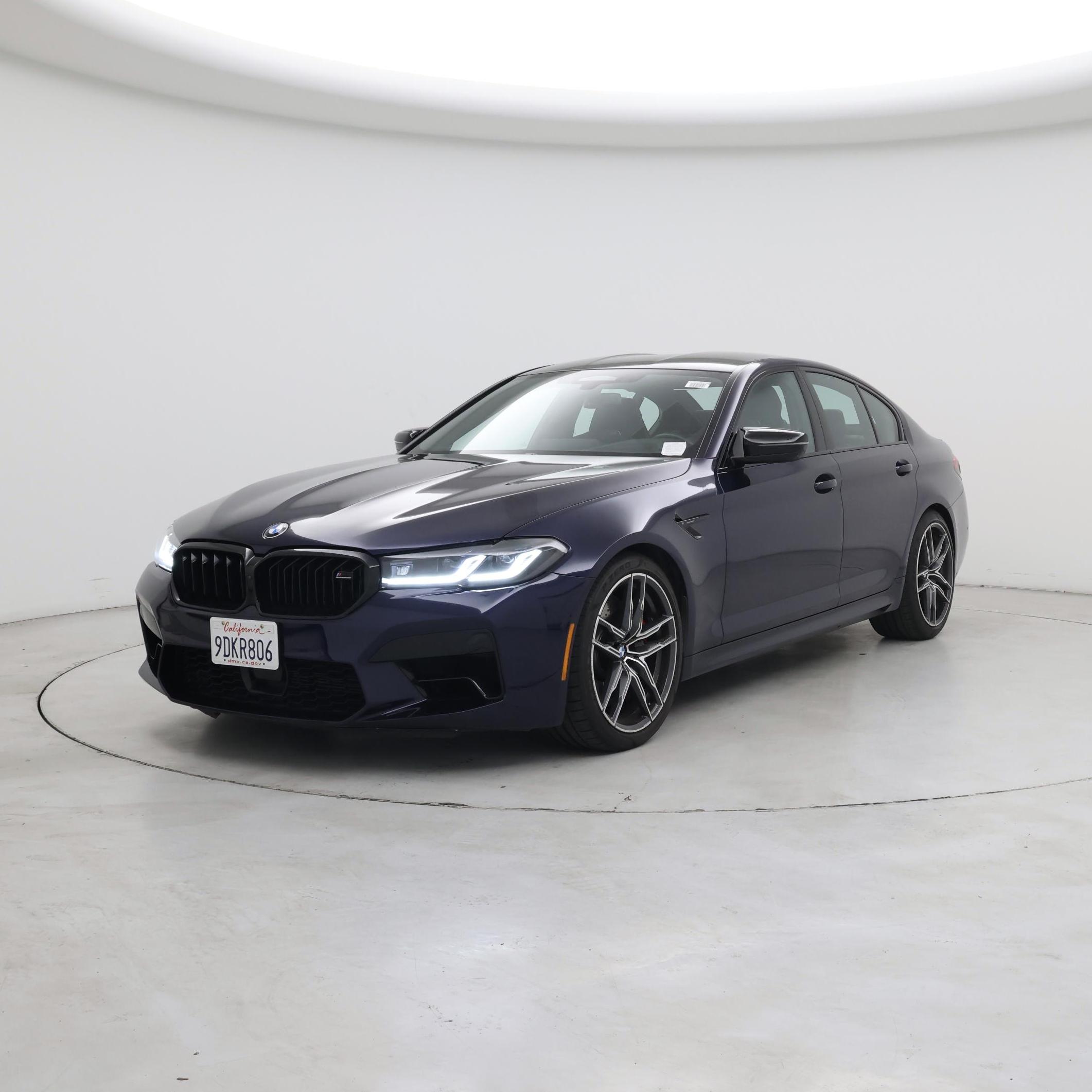Thumbnail: 2022 BMW M5 - 4