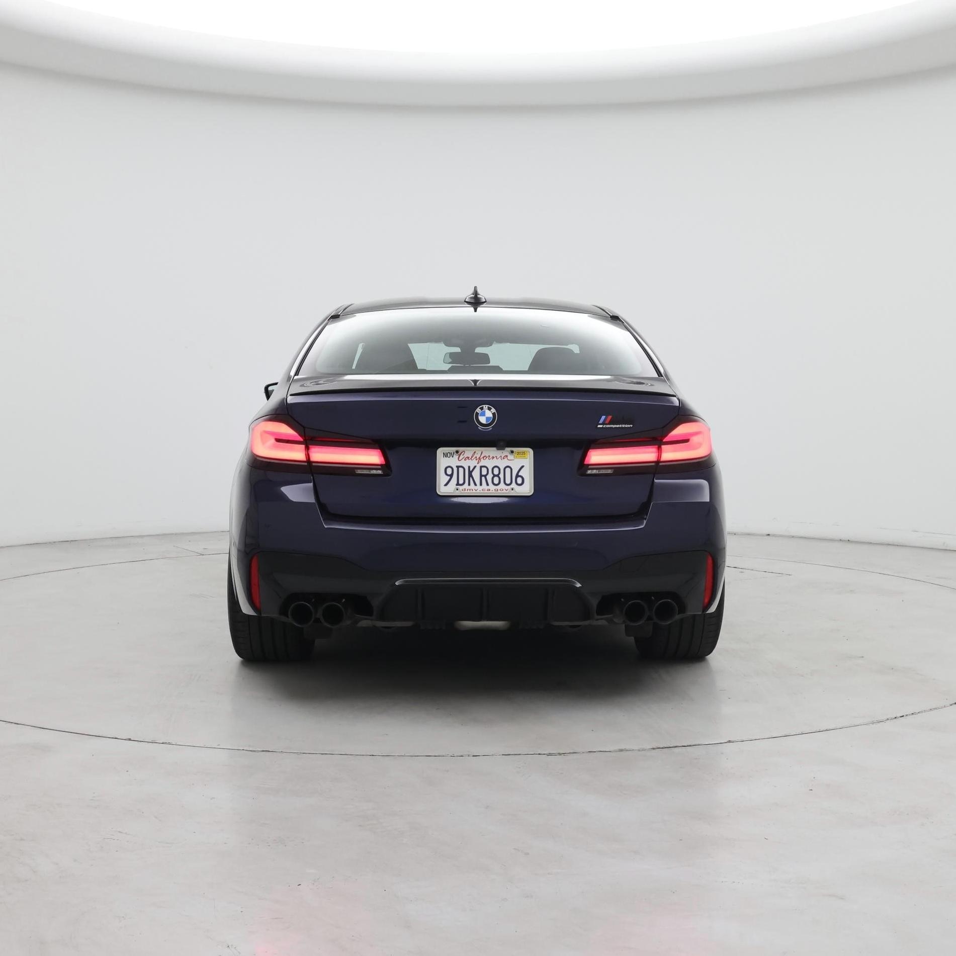 Thumbnail: 2022 BMW M5 - 6